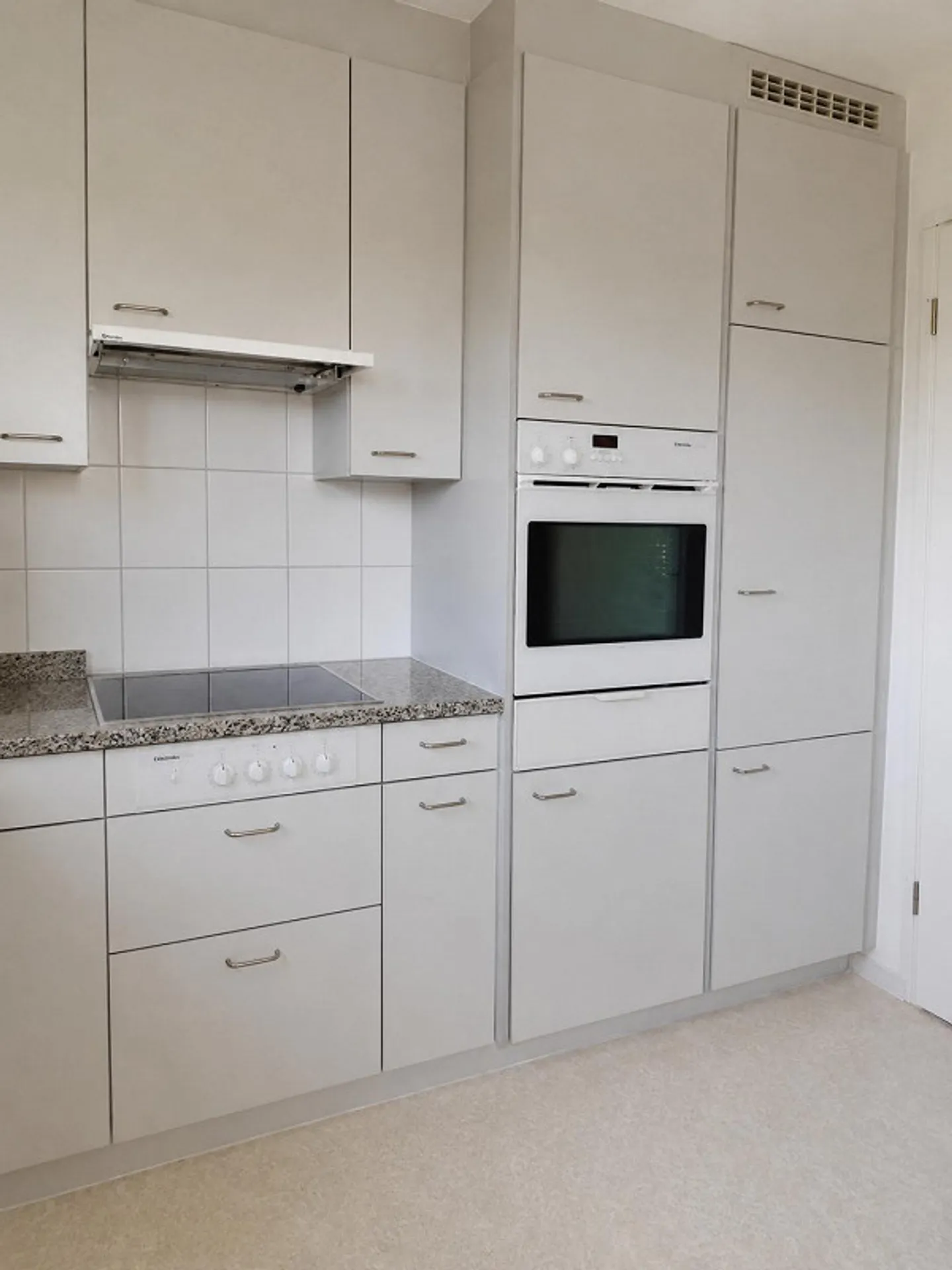 Helle 3.5 Zimmerwohnung - Foto 3 von 9