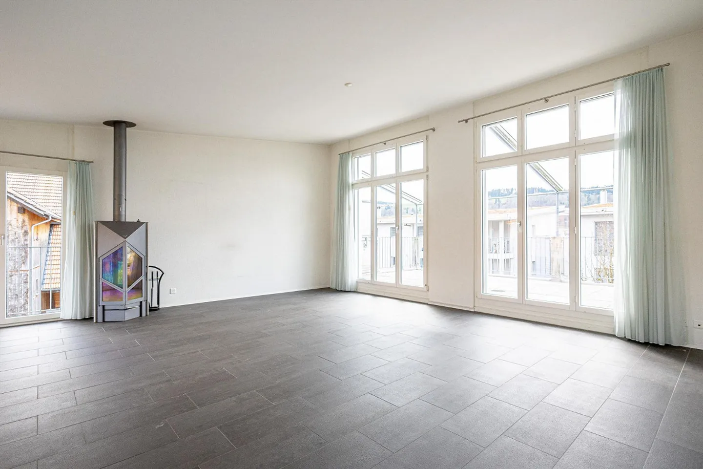Ampio attico di 4,5 locali in vendita a Boll/Vechigen - Foto 2 di 22