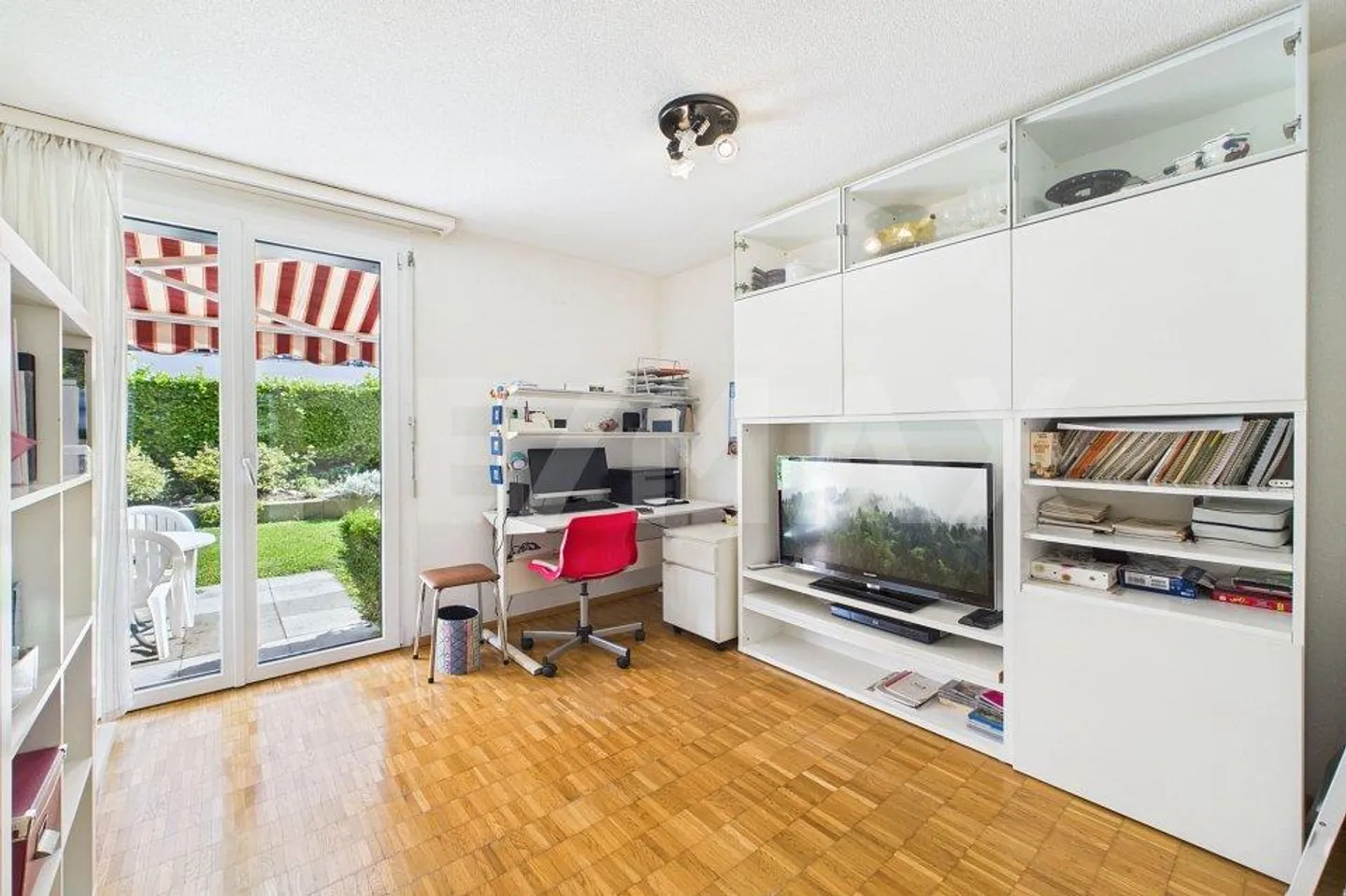 Pregassona – Élégant appartement de 4 ½ pièces avec jardin privé - Photo 8 sur 13