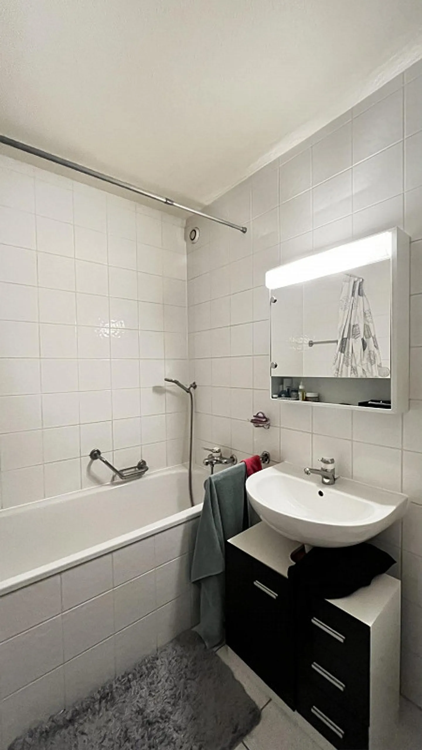 Bel Appartement dans un Quartier Calme - Photo 11 sur 11