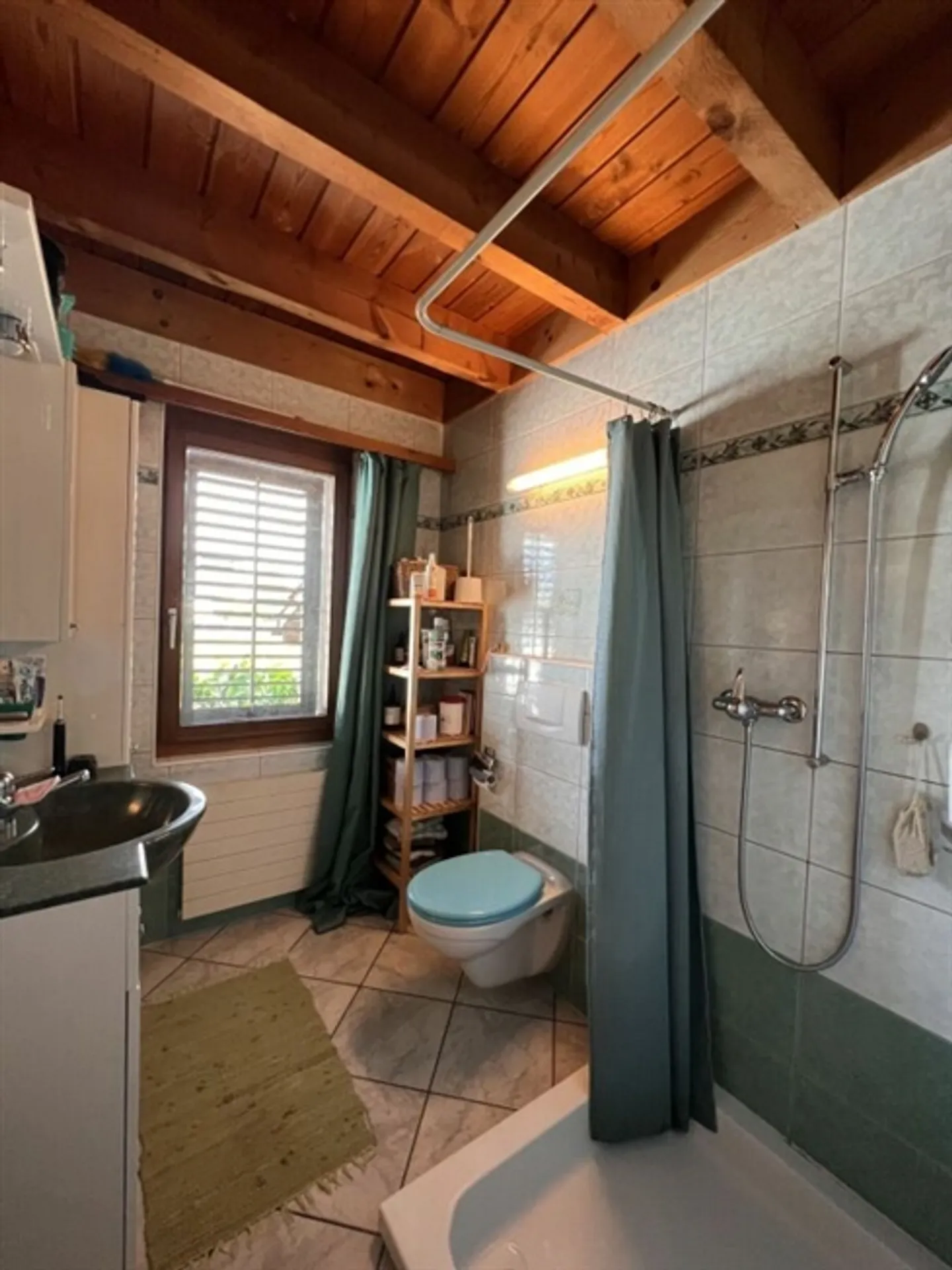 «Einmalige Gelegenheit grosszügige Liegenschaft mit Einfamilienhaus und Pferdestall» - Foto 9 von 15