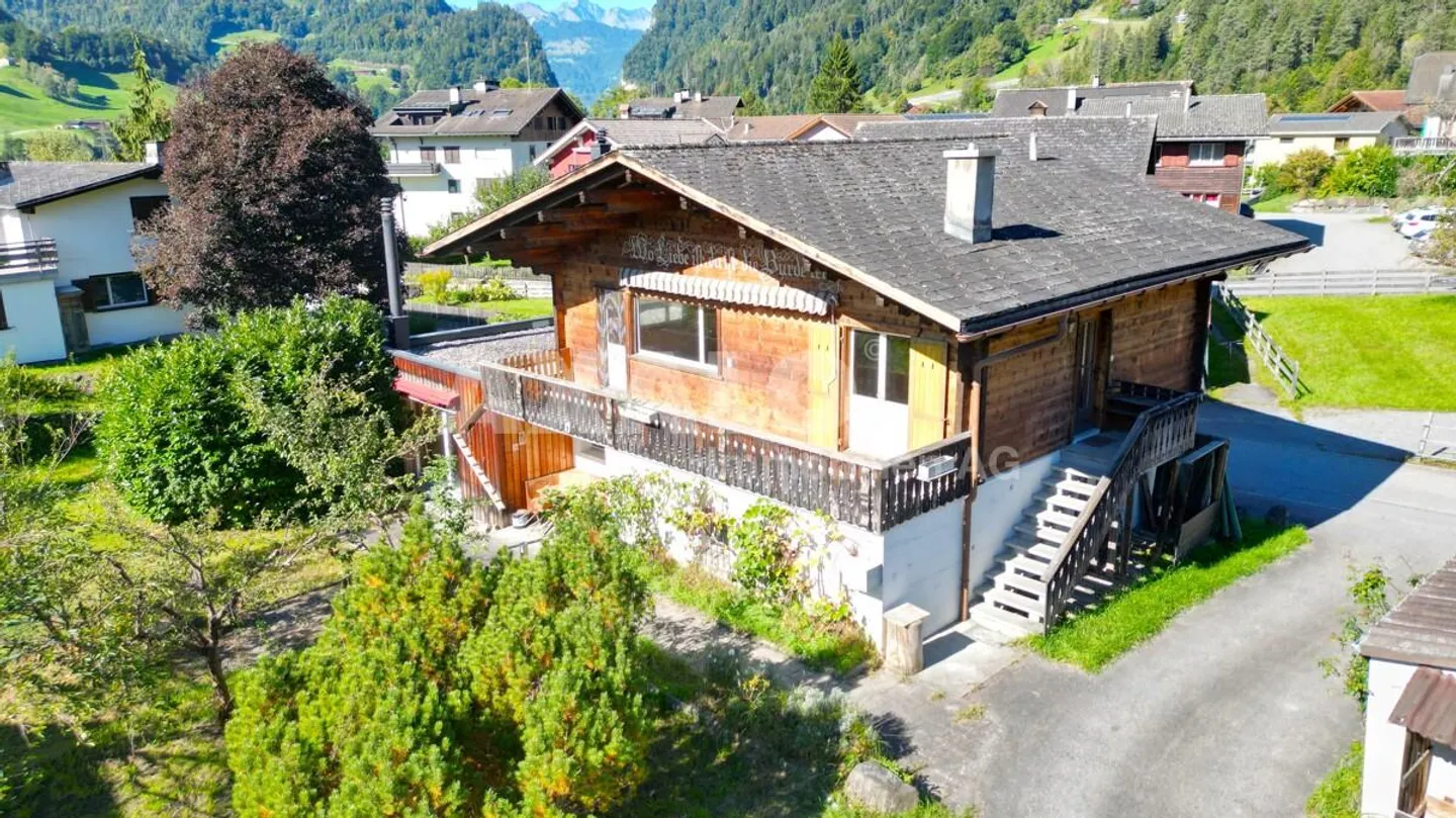 Your Alpine Retreat with Development Potential in Grüsch (GR) - Photo 14 of 16
