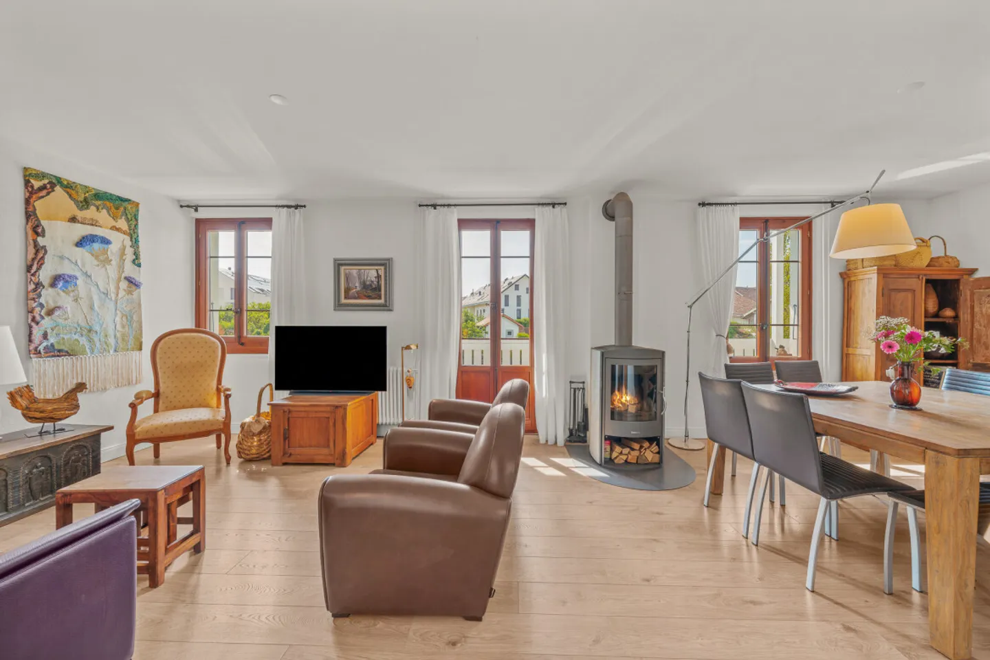 CHARMANTER DUPLEX MIT PRIVATGARTEN, 5 MINUTEN VON MORGES ENTFERNT - Foto 3 von 7