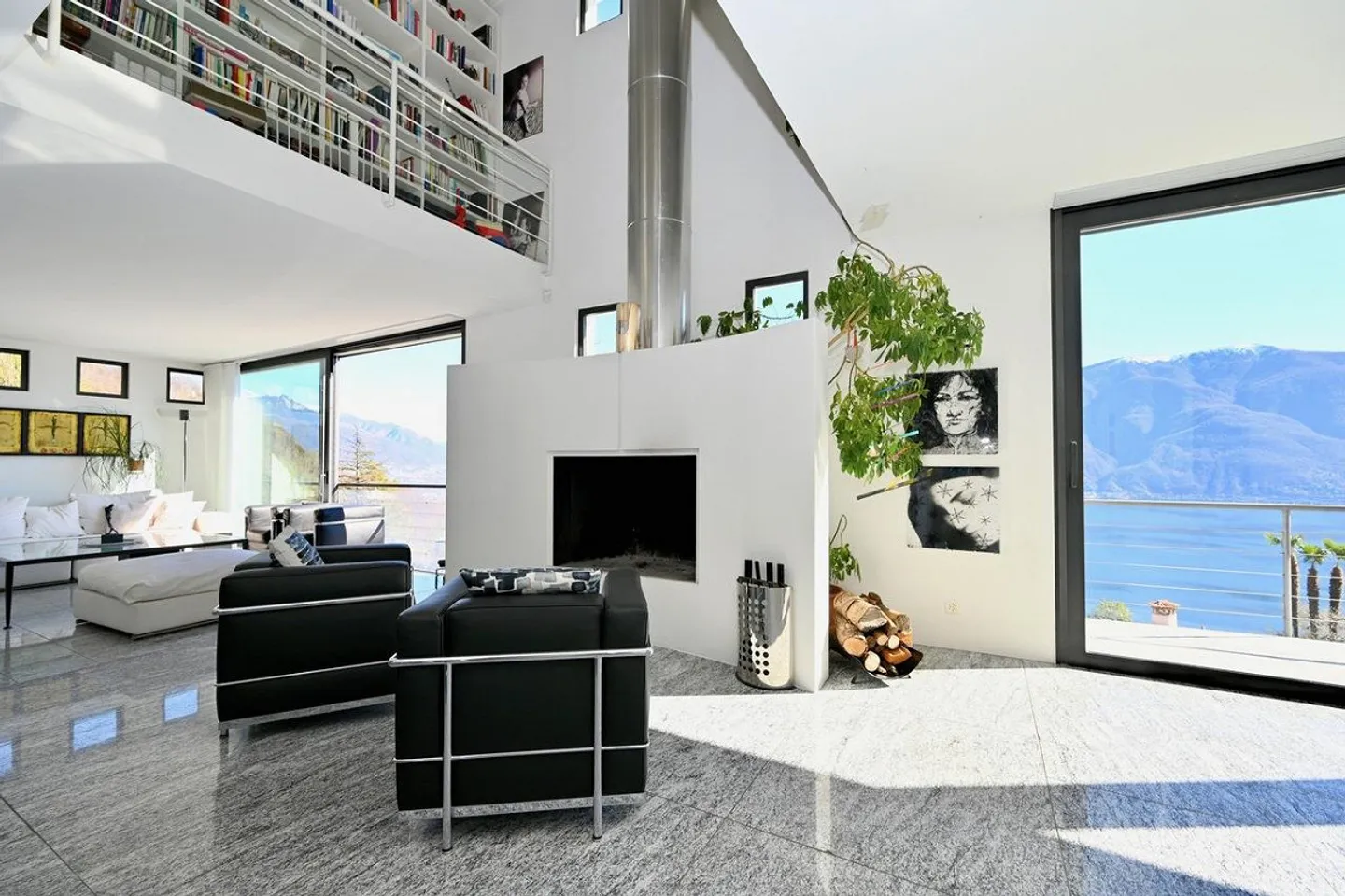 VILLA CON VISTA LAGO. STILE MINIMALISTA. MASSIMO LUSSO - Foto 6 di 16