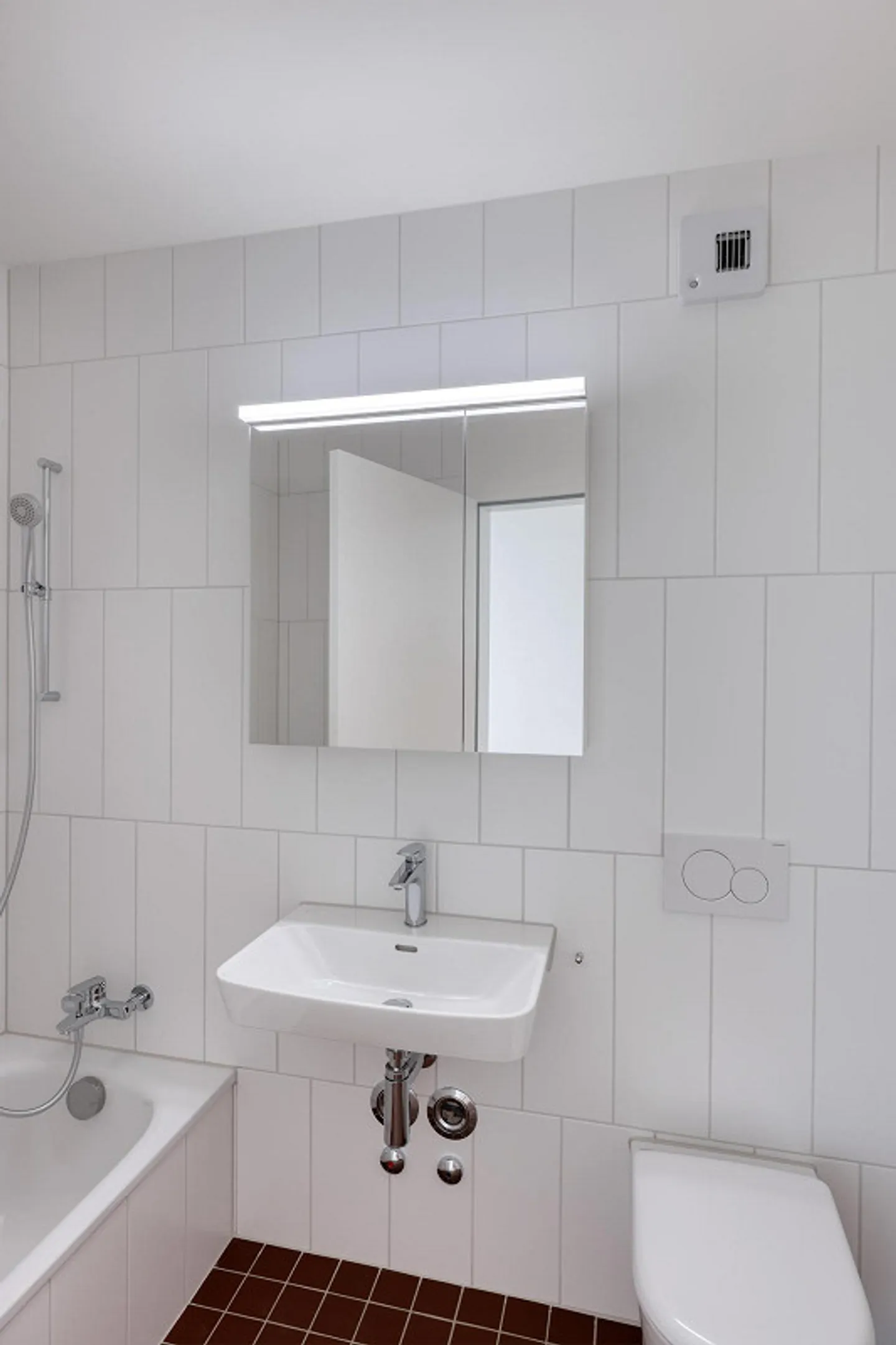 Moderne 4.5 Zimmerwohnung - Foto 4 von 8