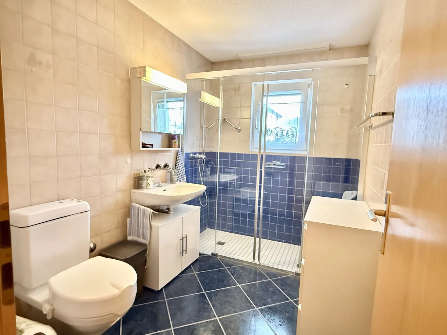 Komfortables Wohnen zwischen Natur und Alltag mit Balkon - Foto 6 di 7