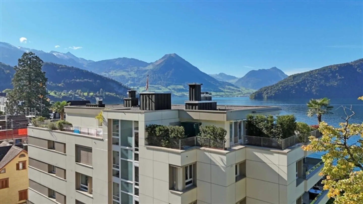 Attic Dream at Lake Park in Vitznau - Photo 12 of 13