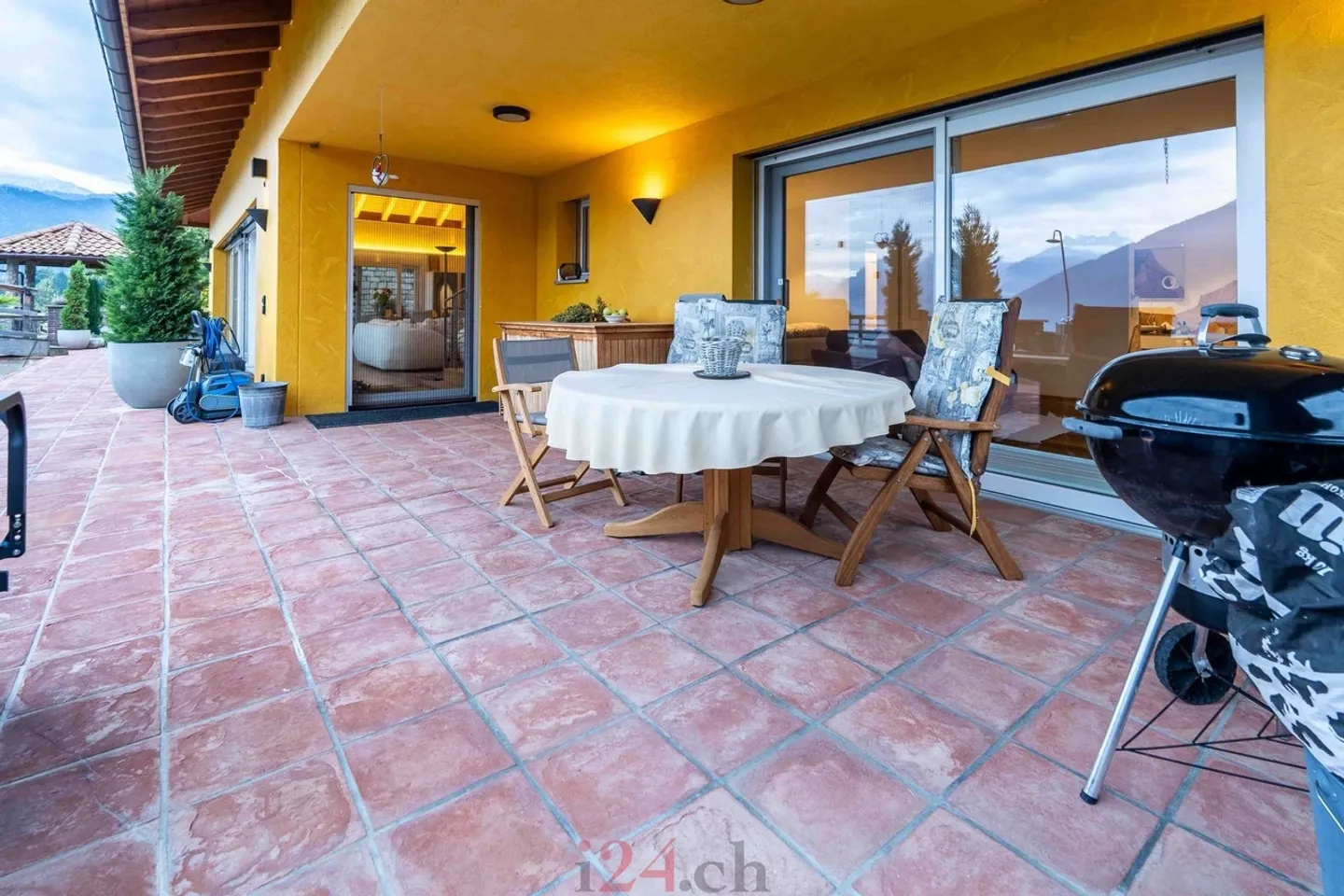 Maison individuelle à vendre - Photo 3 sur 6