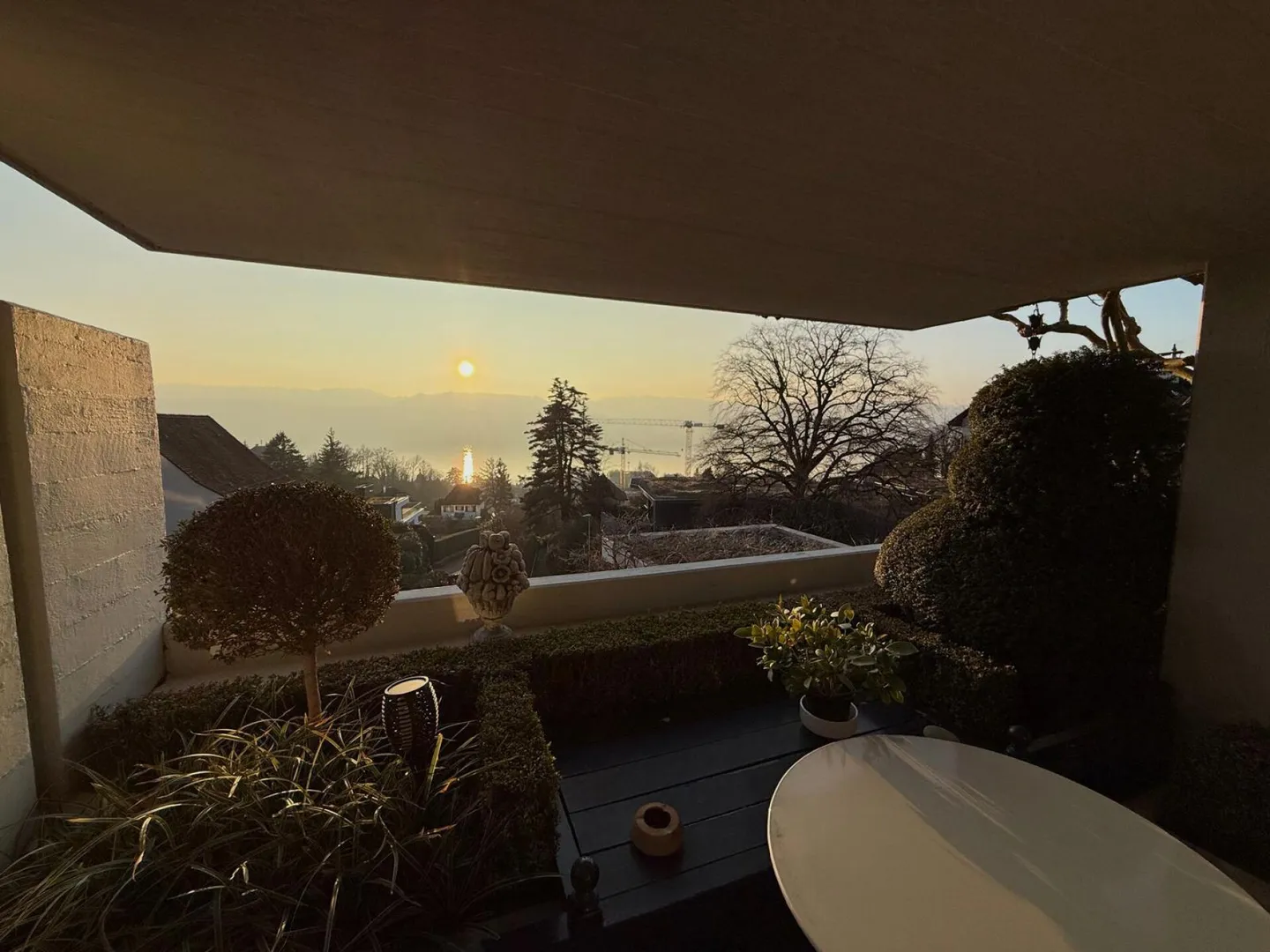 Posizione, Posizione, Posizione? Esclusivo appartamento di 6 stanze con vista lago impareggiabile - Foto 8 di 9