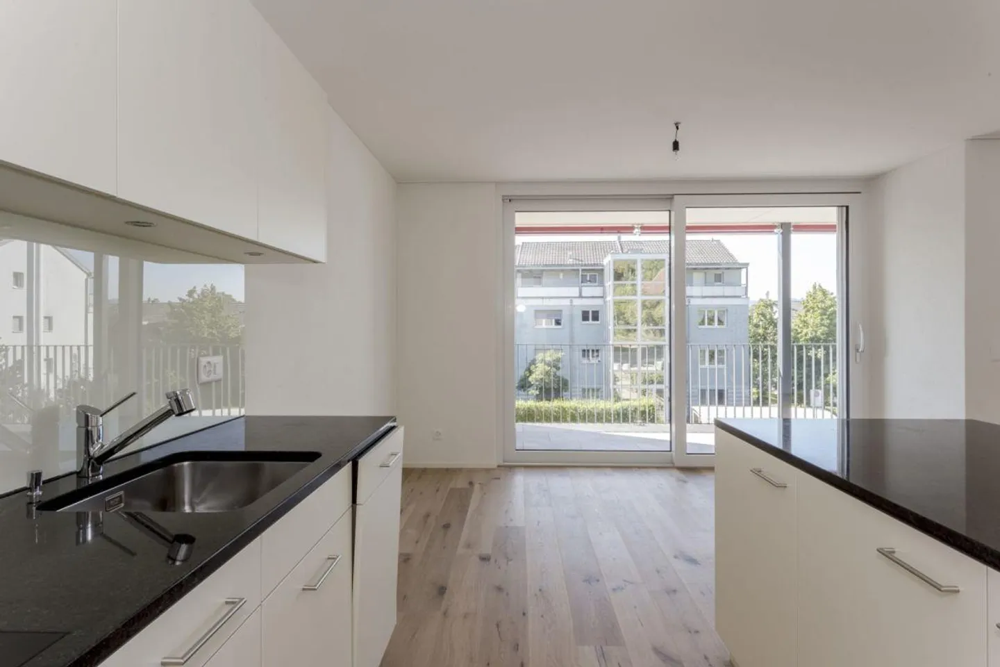 Luxuswohnung in Büelen-P - Foto 4 von 12