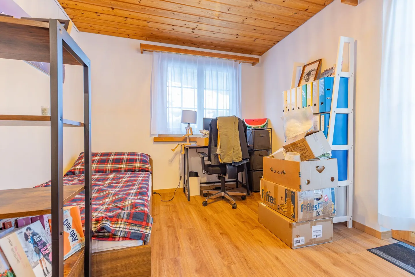 ruhige 3.5-Zimmerwohnung (Hausteil) - Foto 6 von 8