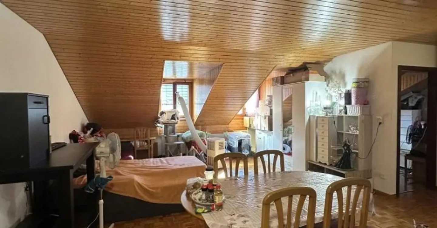 Charmant Appartement Attique - Photo 1 sur 2