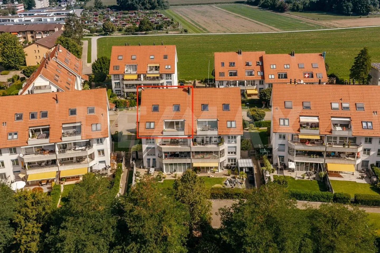 Ampia esperienza abitativa con fascino attico - Qualità della vita su due livelli! - Foto 1 di 13