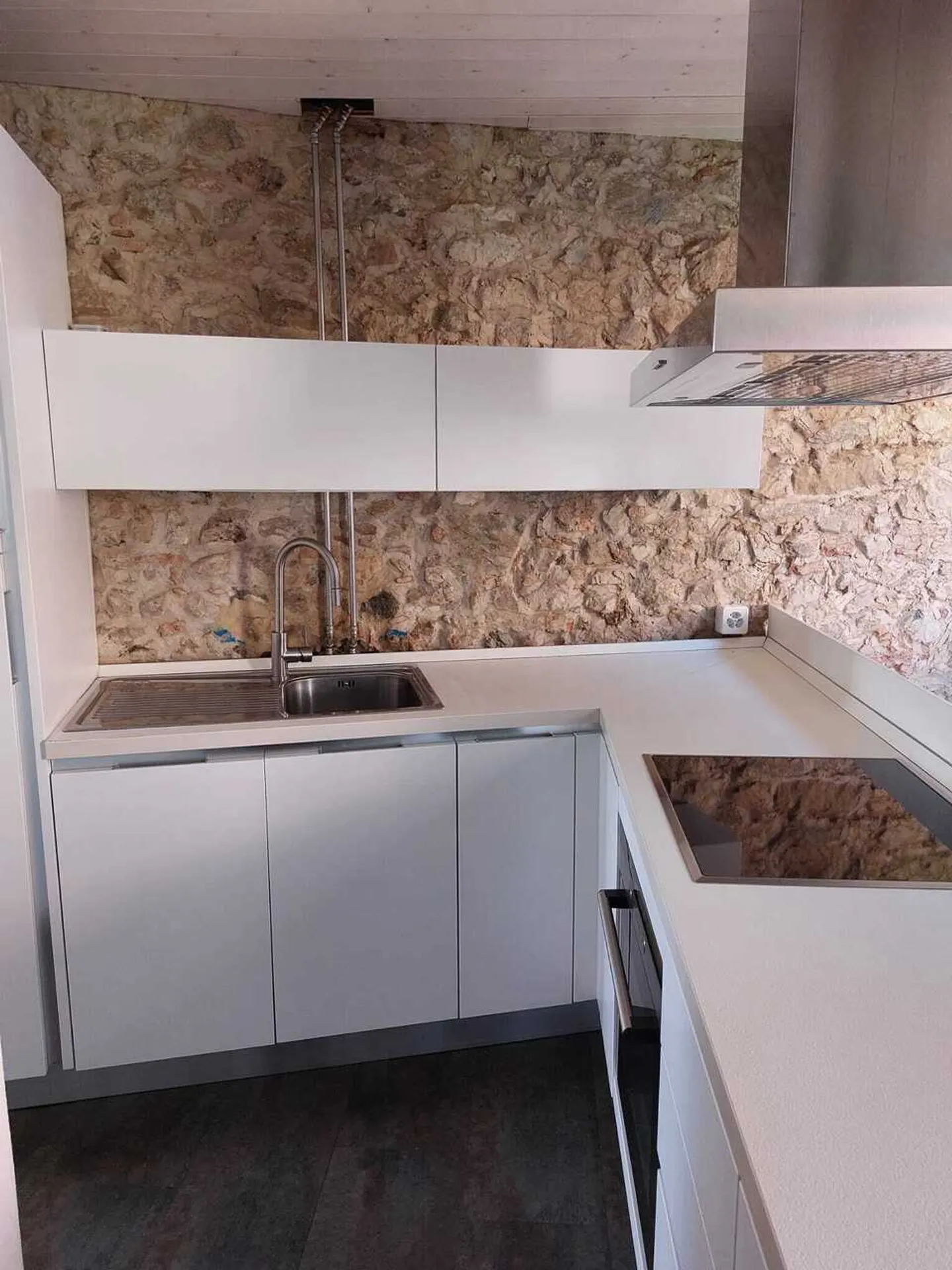 Cozy 3.5-room duplex furnished in the heart of Scairolo - Photo 5 of 13