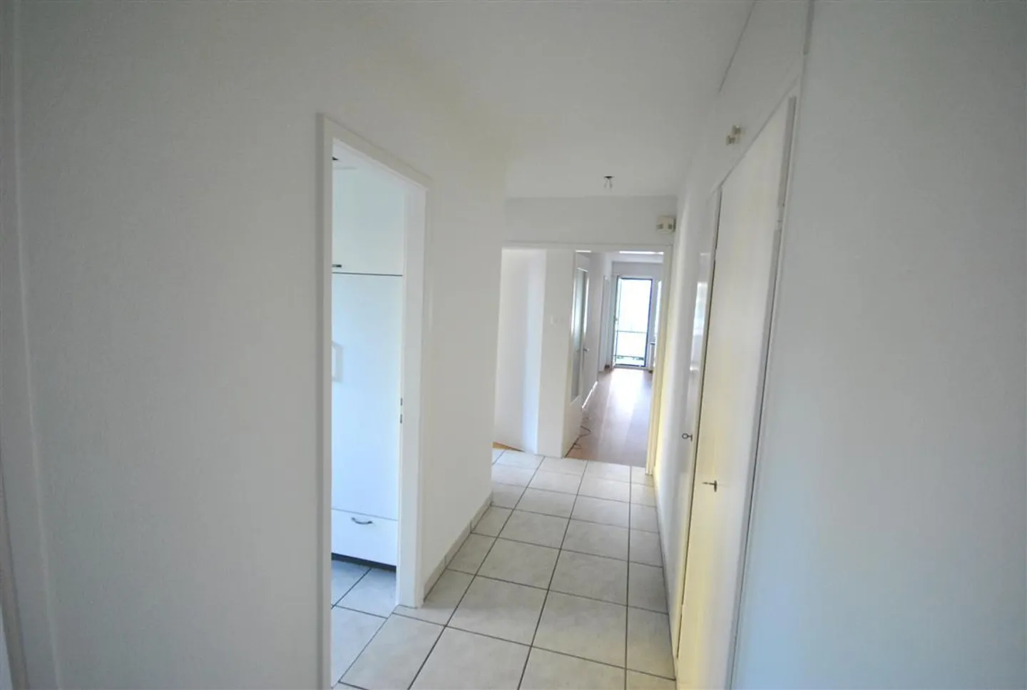 Wohnung mieten - Foto 6 von 7