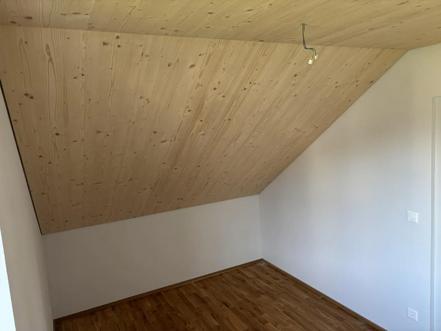 Attico ristrutturato di 4 stanze a Bischofszell - Foto 5 di 14