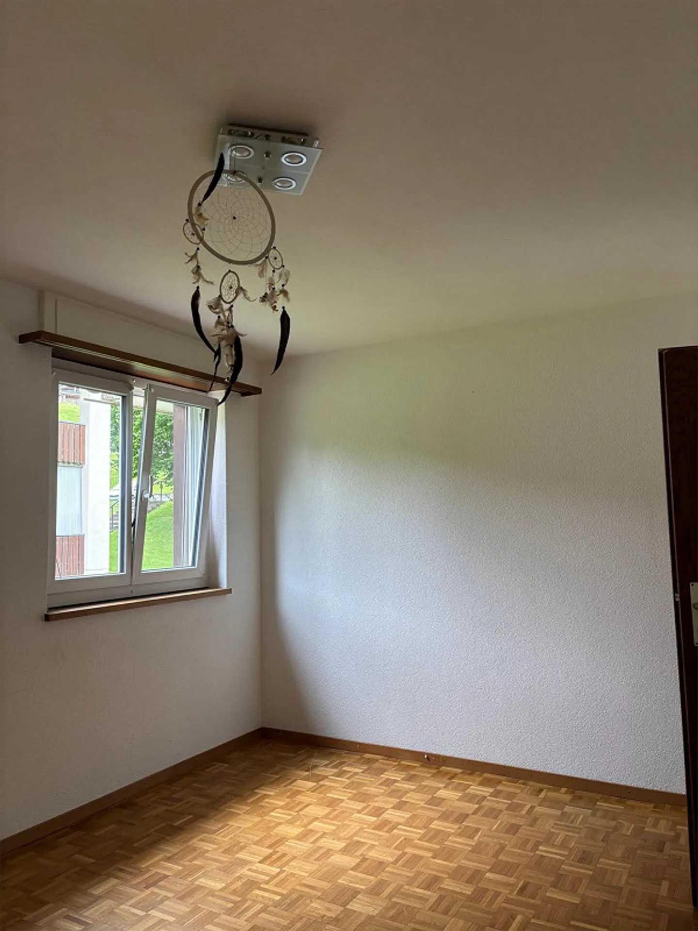 Appartement 4.5 pièces à Plaffeien - calme et spacieux - Photo 6 sur 10