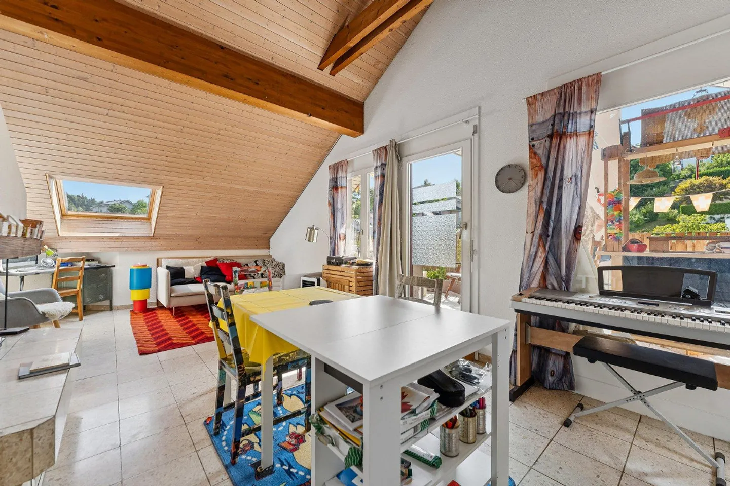 Charming 2.5-room apartment with large terrace - Photo 9 of 13