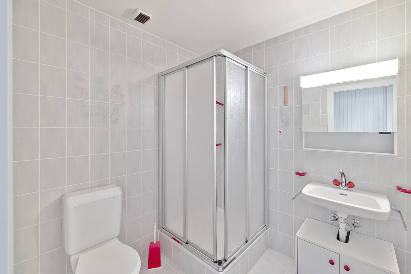 Einzelvilla - Nur wenige Schritte von Crans-Montana entfernt - Foto 10 von 12