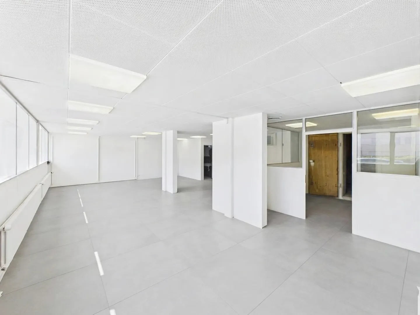 Ihre Geschäftsadresse an der Hauptstrasse – Gewerbefläche mit hoher Sichtbarkeit - Foto 5 von 12