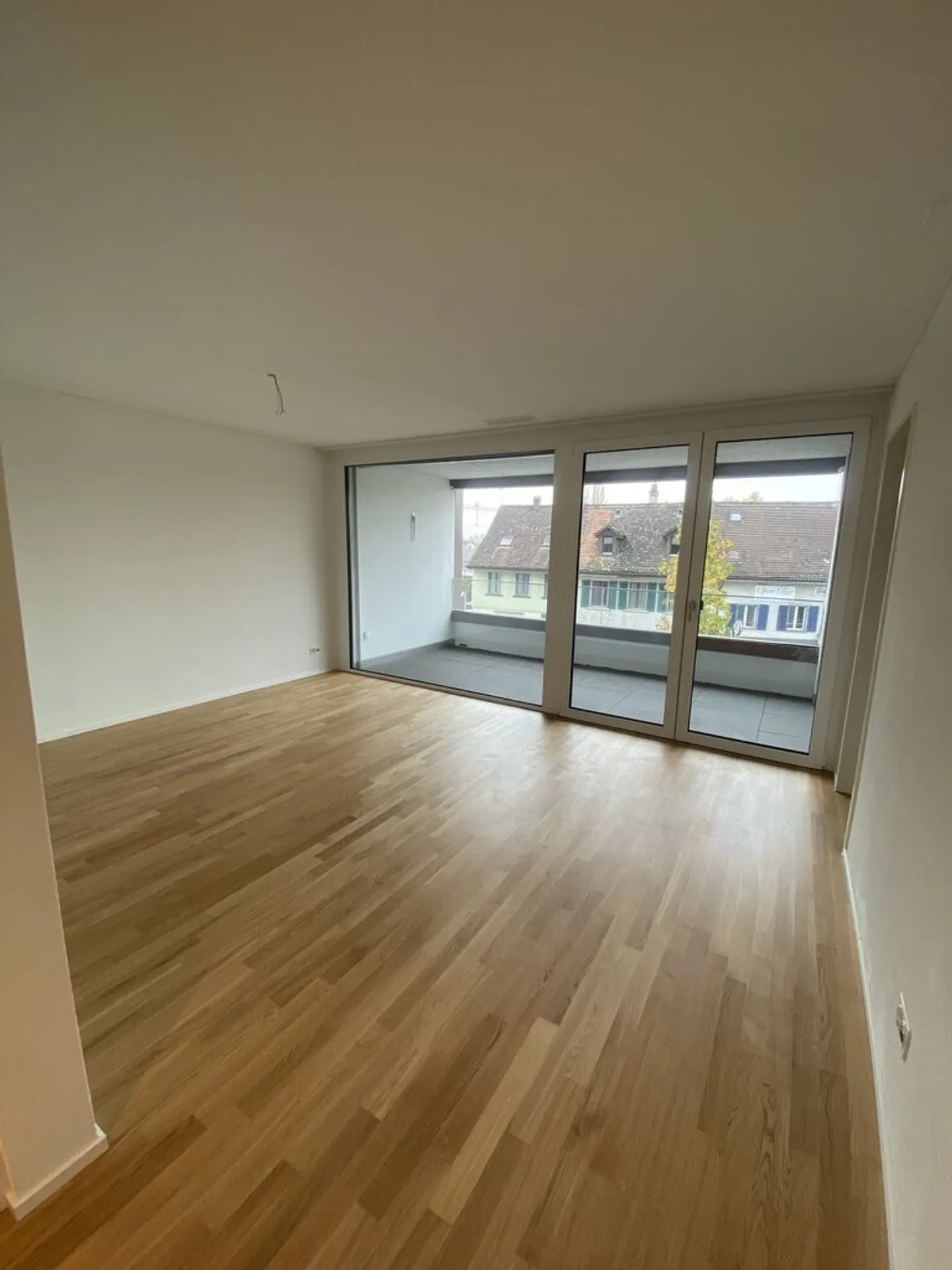 We are looking for you - Photo 2 of 9