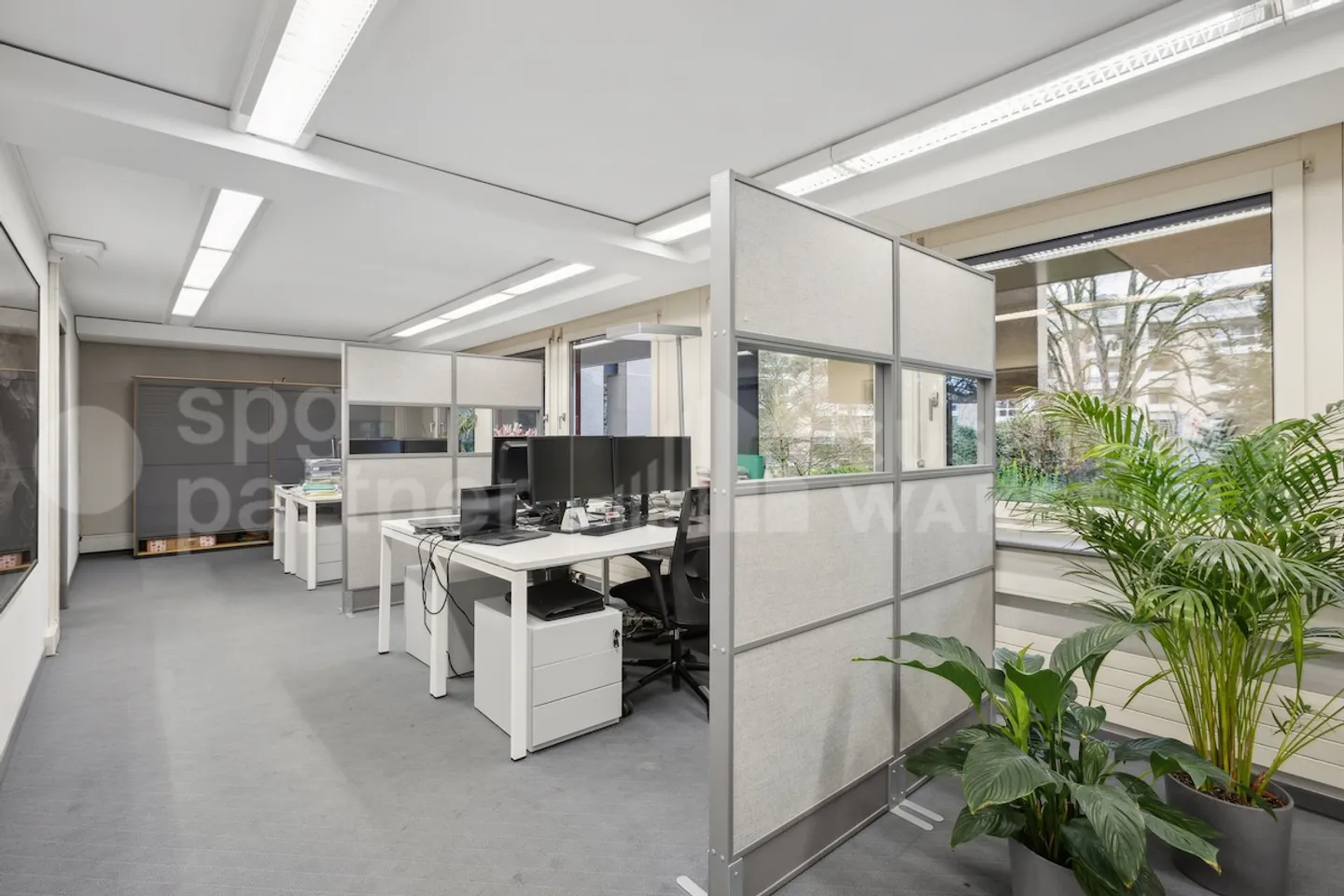 Bureaux Plug&Play ? Fonctionnels, accessibles et immédiatement disponibles - Photo 11 sur 11