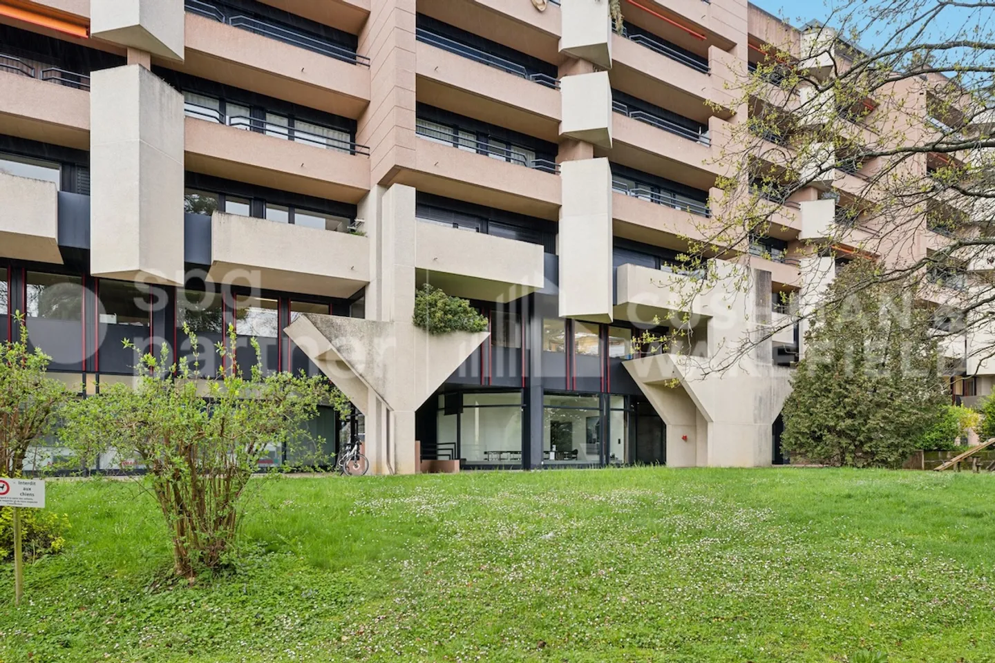 Bureaux Plug&Play ? Fonctionnels, accessibles et immédiatement disponibles - Photo 1 sur 11