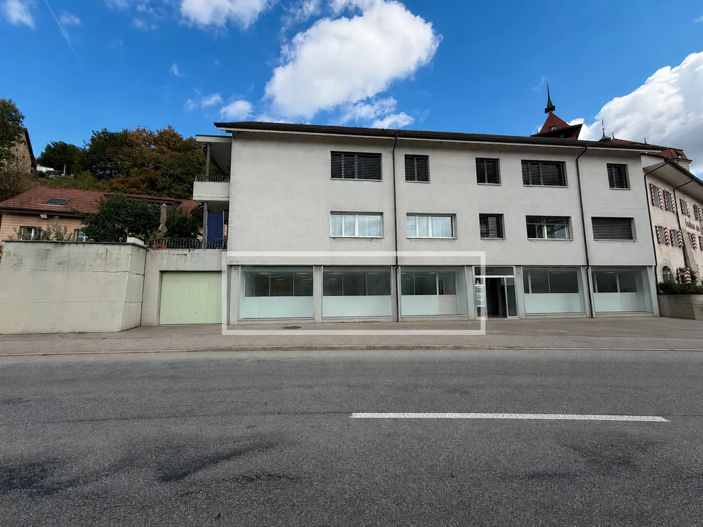 Ihre Geschäftsadresse an der Hauptstrasse – Gewerbefläche mit hoher Sichtbarkeit - Foto 11 von 12