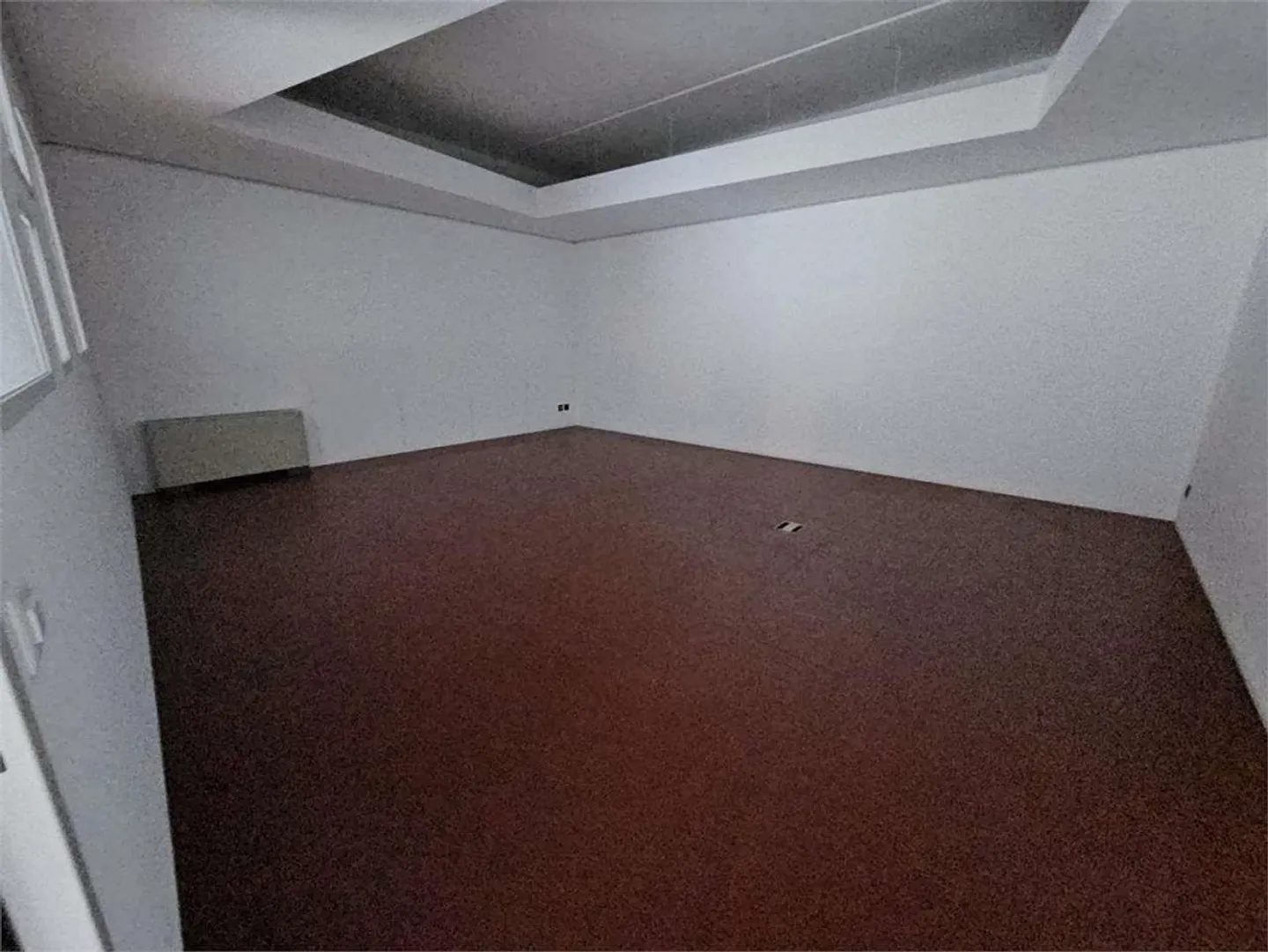 Bureau avec entrepôts - Photo 8 sur 13