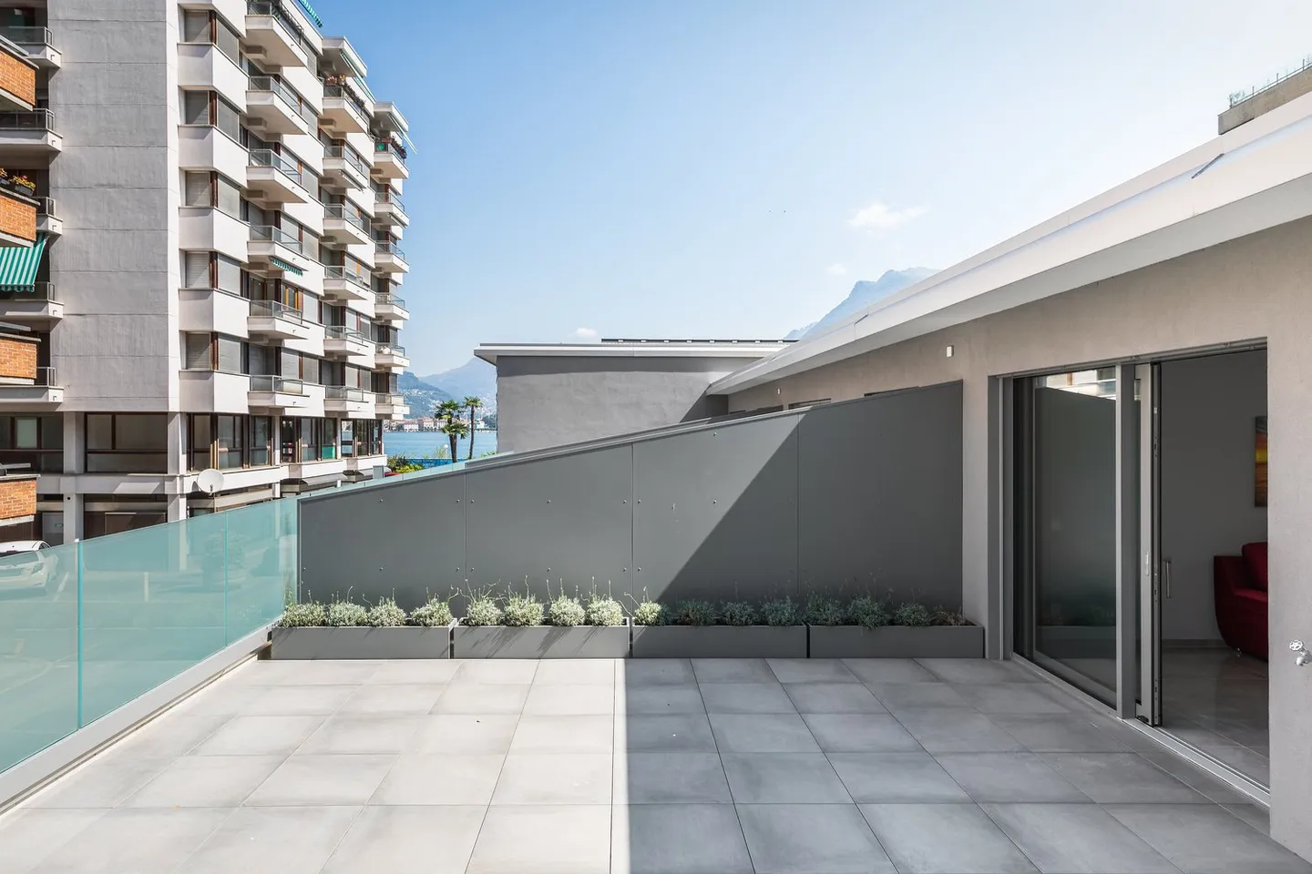 Paradiso - prima fila - 3,5 camere arredate - Foto 6 di 20