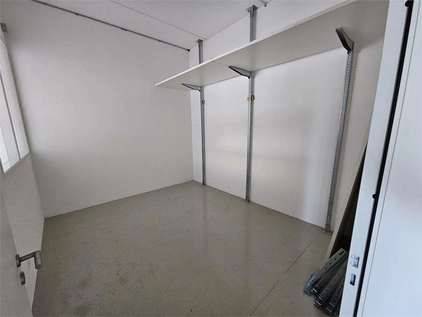 Bureau avec entrepôts - Photo 13 sur 13