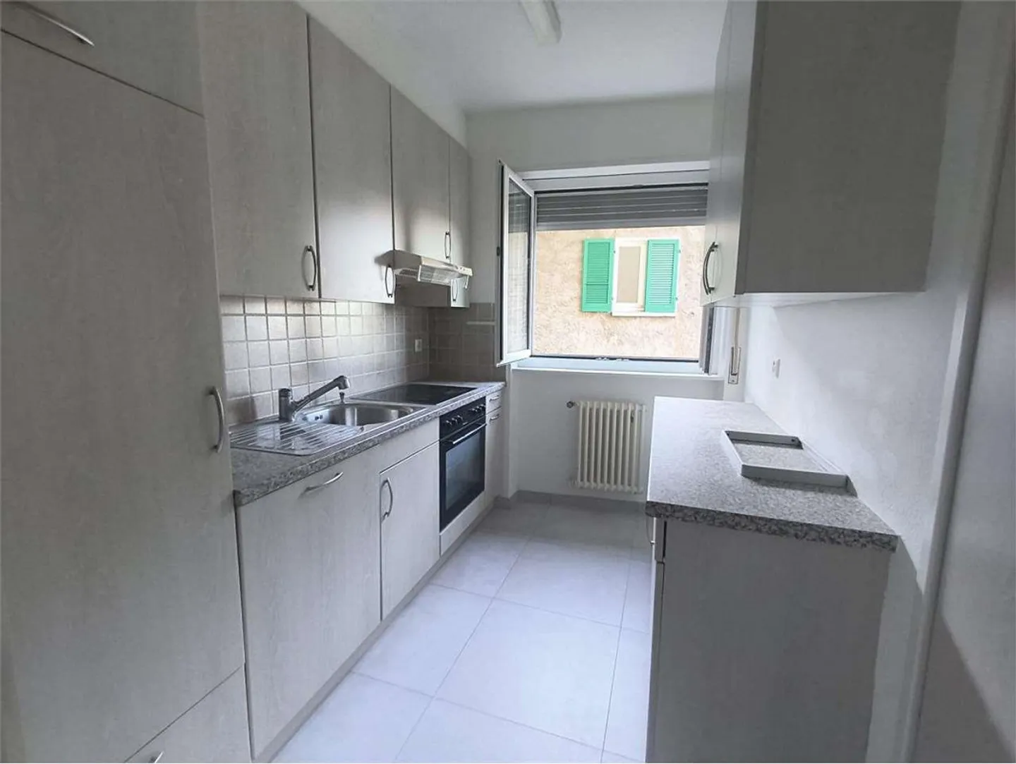 Schöne Zweizimmerwohnung für junge Paare oder Singles: in Davesco-Soragno mit Balkon - Foto 3 von 8