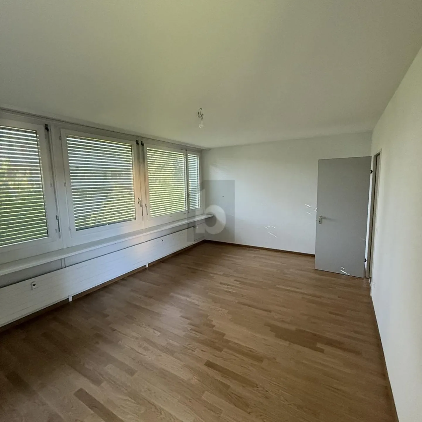 CENTRAL LIVING AT LINDENPLATZ - Photo 4 of 6