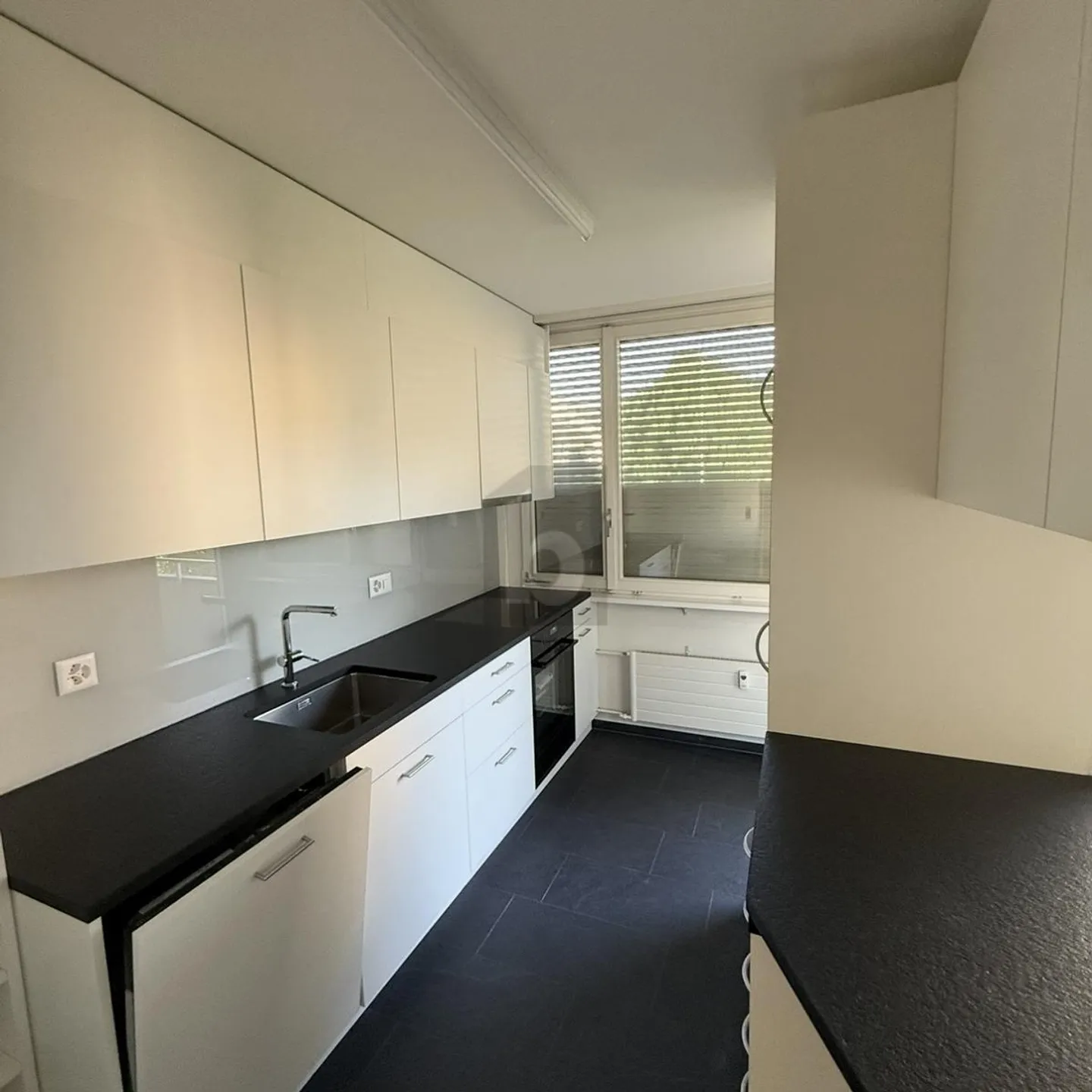CENTRAL LIVING AT LINDENPLATZ - Photo 2 of 6