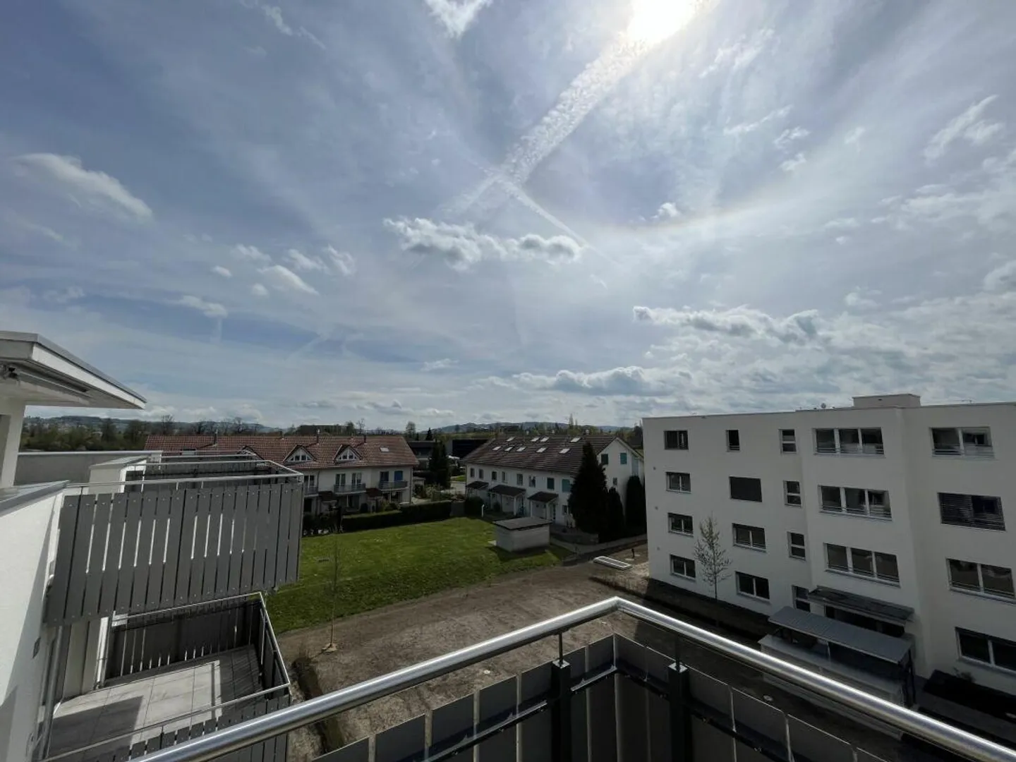 Dreamlike 3.5-room penthouse apartment with two terraces - Photo 2 of 14