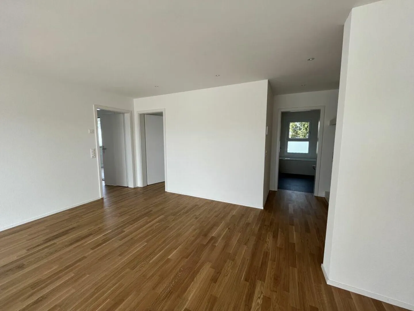 Dreamlike 3.5-room penthouse apartment with two terraces - Photo 6 of 14