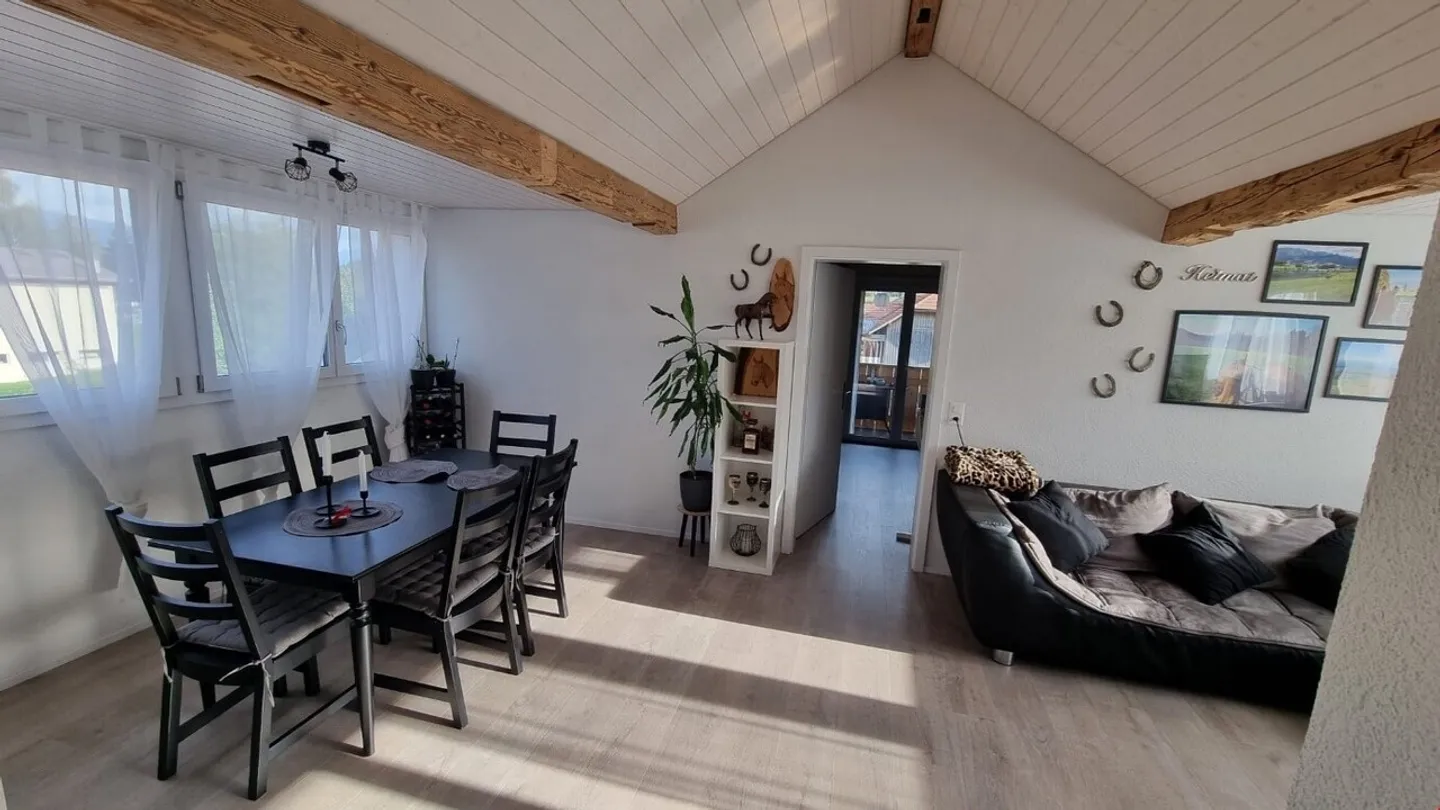 Appartement rénové avec jardin - Photo 5 sur 9
