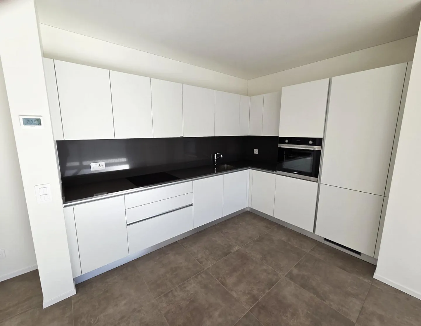 Nouvel appartement de 3,5 pièces à Camorino - Photo 4 sur 9