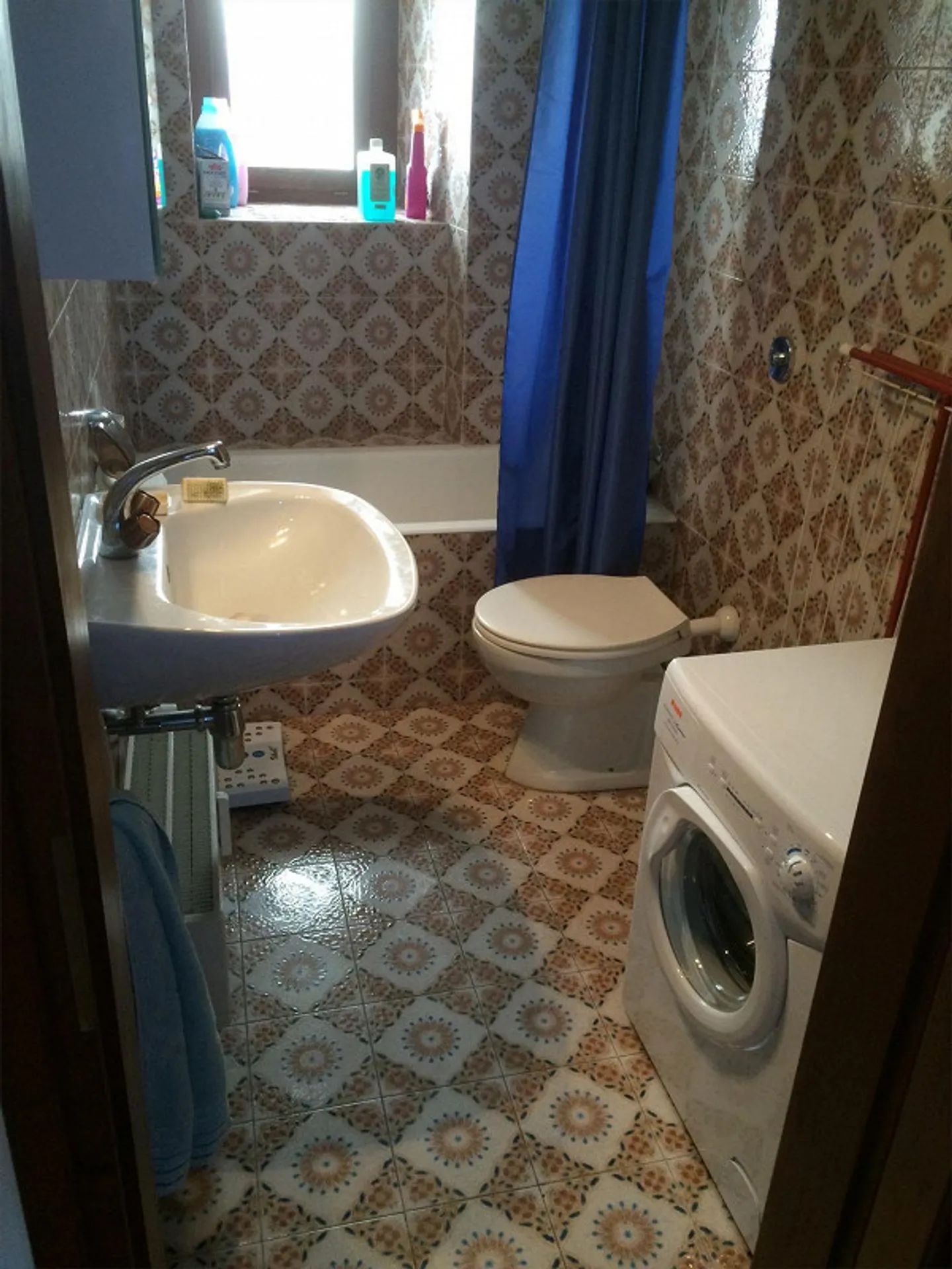 Casa ticinese originale nel nucleo di Brione s.Minusio - Foto 8 di 9