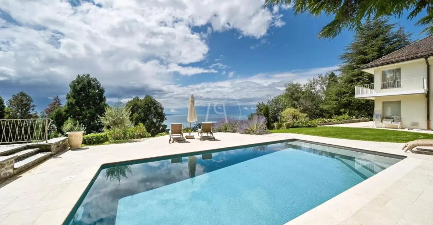 Villa Incantevole con Vista Lago - Foto 2 di 12
