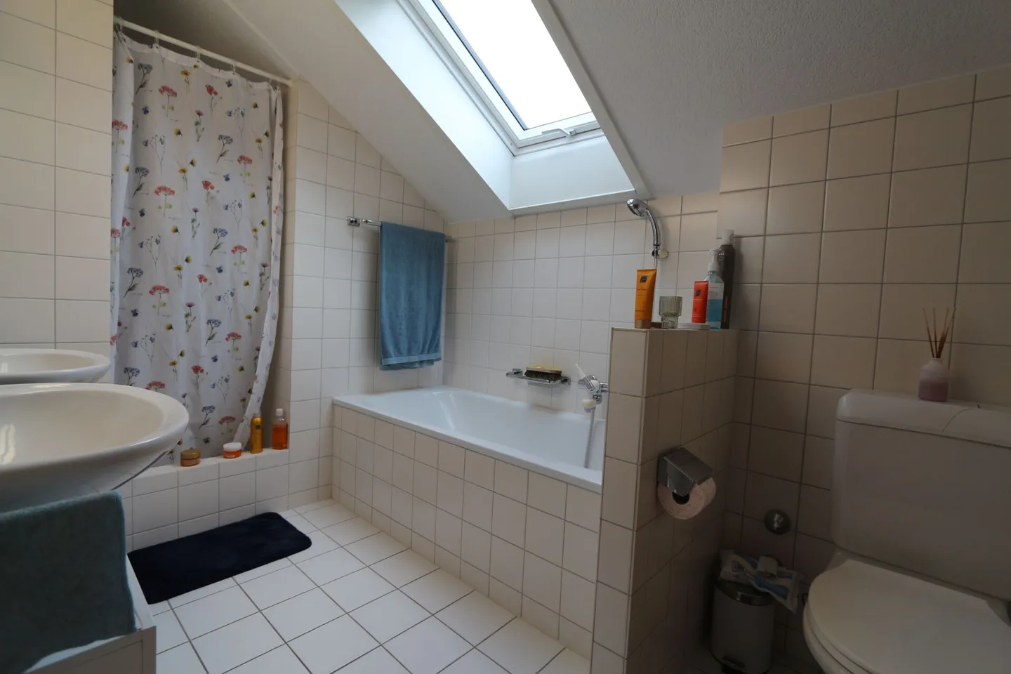 Appartamento attraente all'ultimo piano a Muttenz - Foto 6 di 7