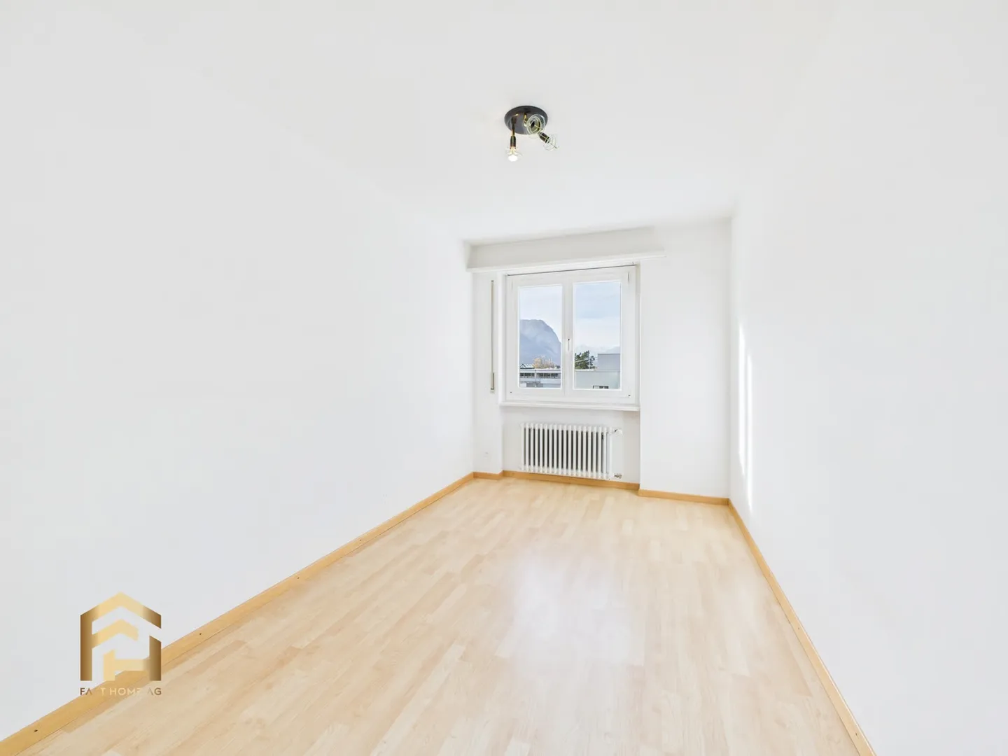 Family-friendly 4.5-room apartment with balcony - Photo 11 of 13