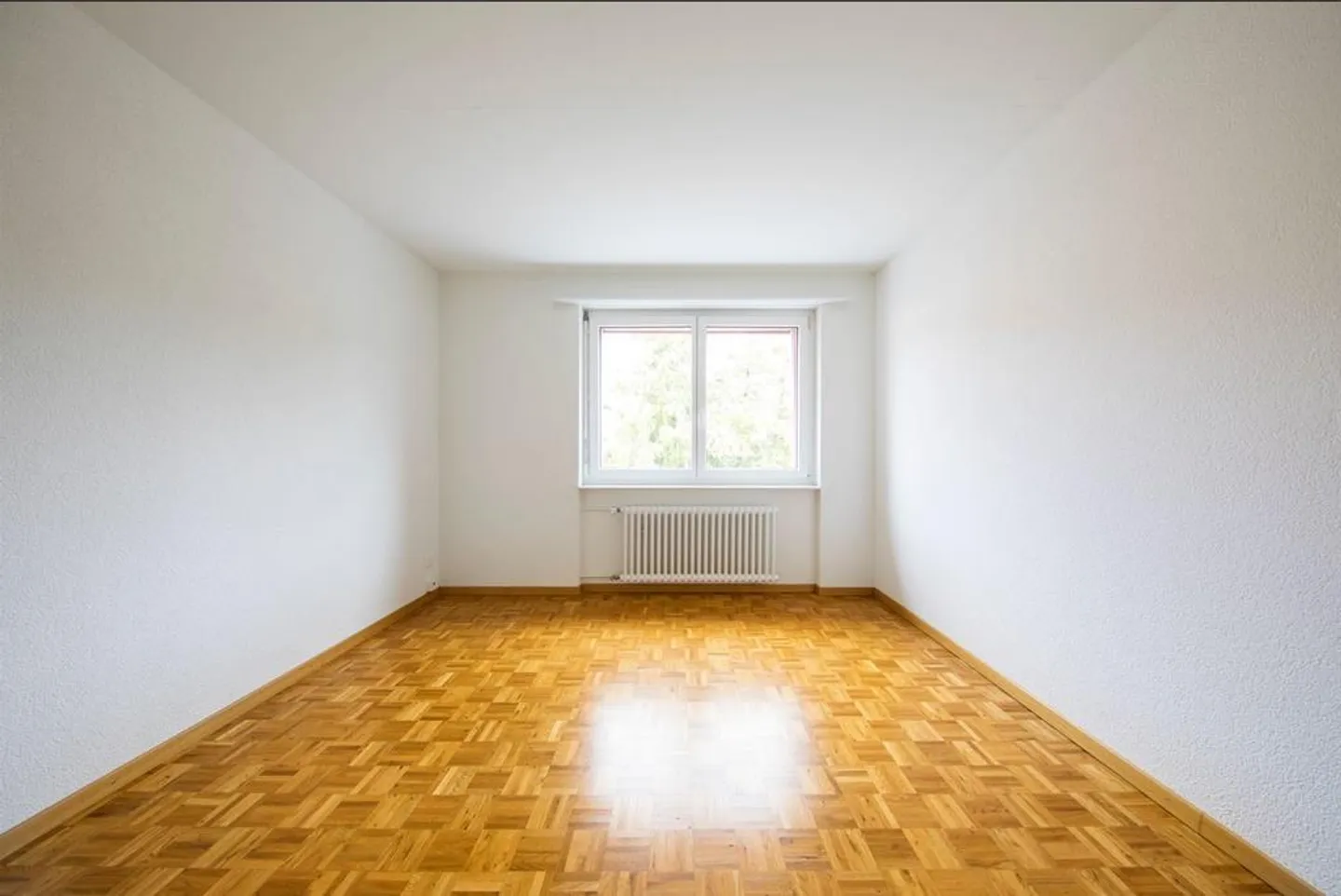 Appartement lumineux avec grand balcon - Photo 4 sur 7