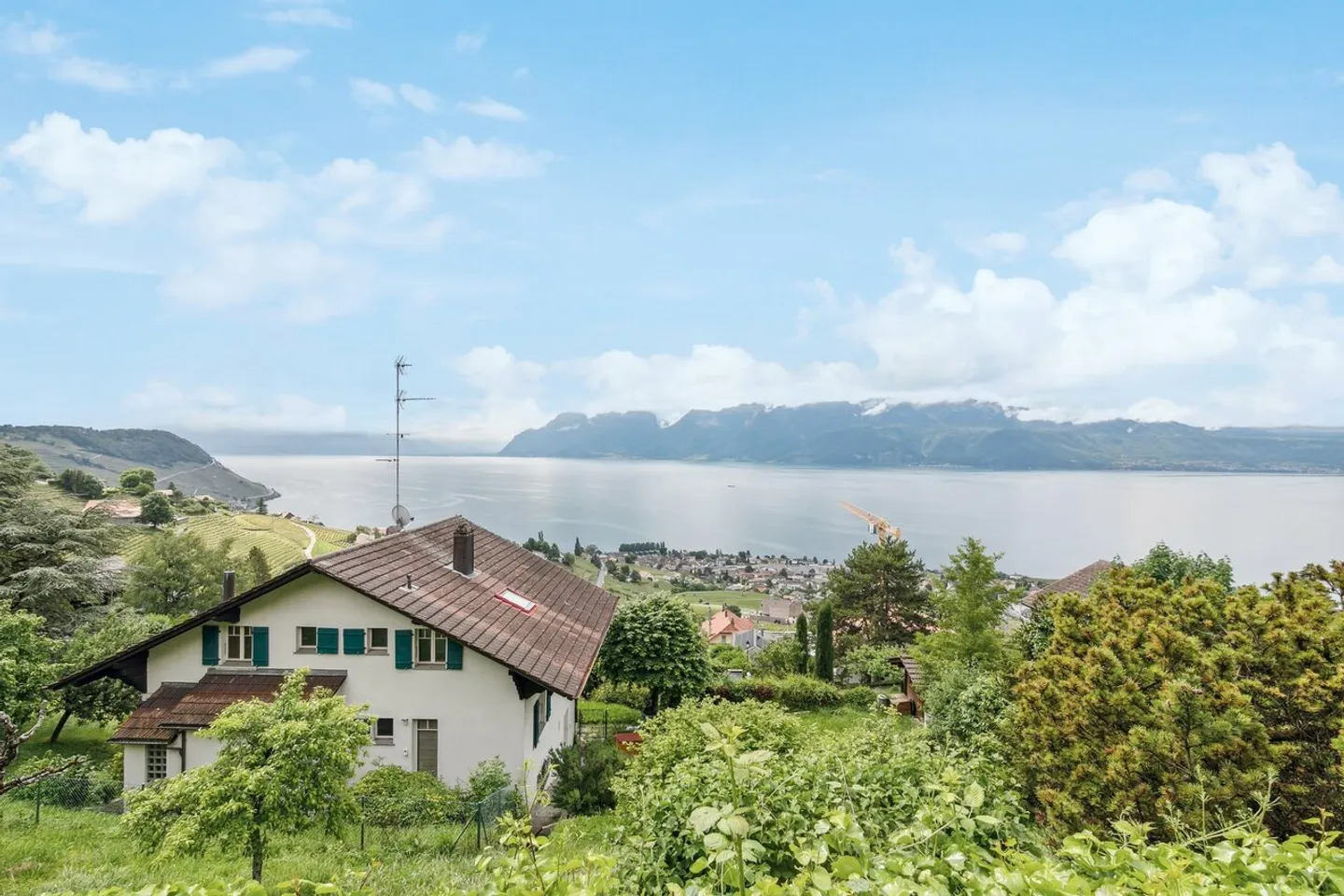 Situazione rara e unica con vista eccezionale! - Foto 1 di 14