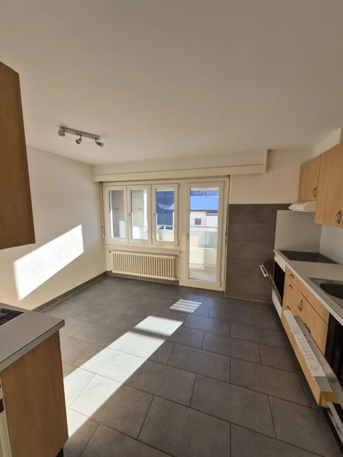 4.5 Room Apartment - Photo 9 of 9