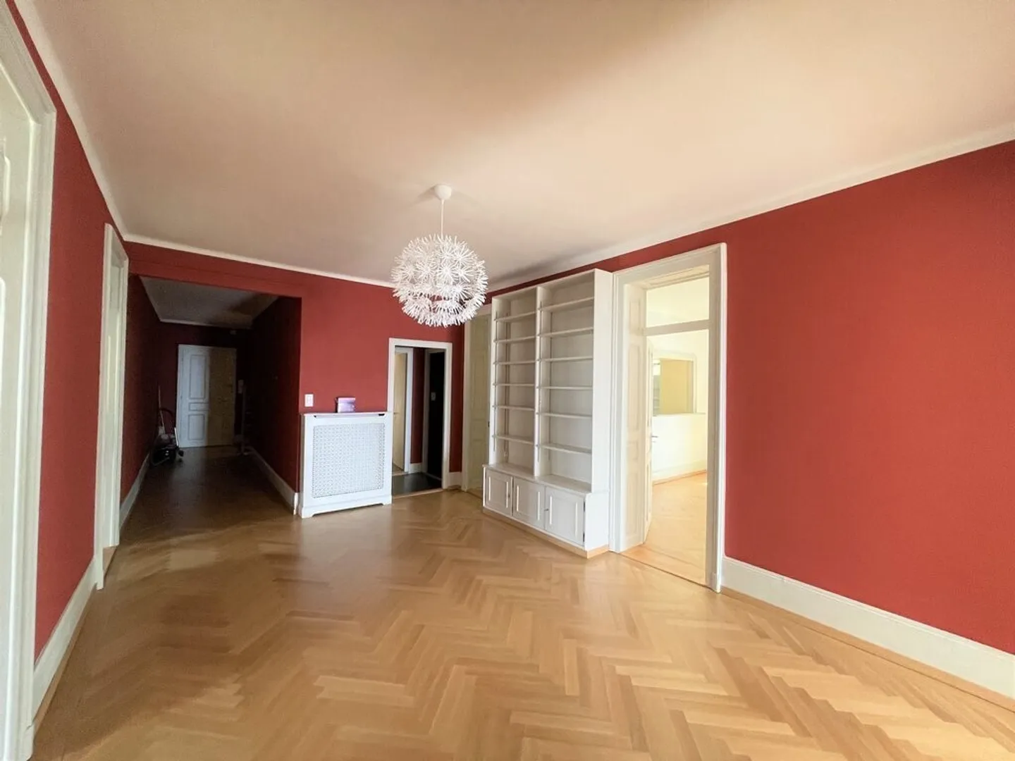 Appartement Élégant avec Vue Lac - Photo 8 sur 12