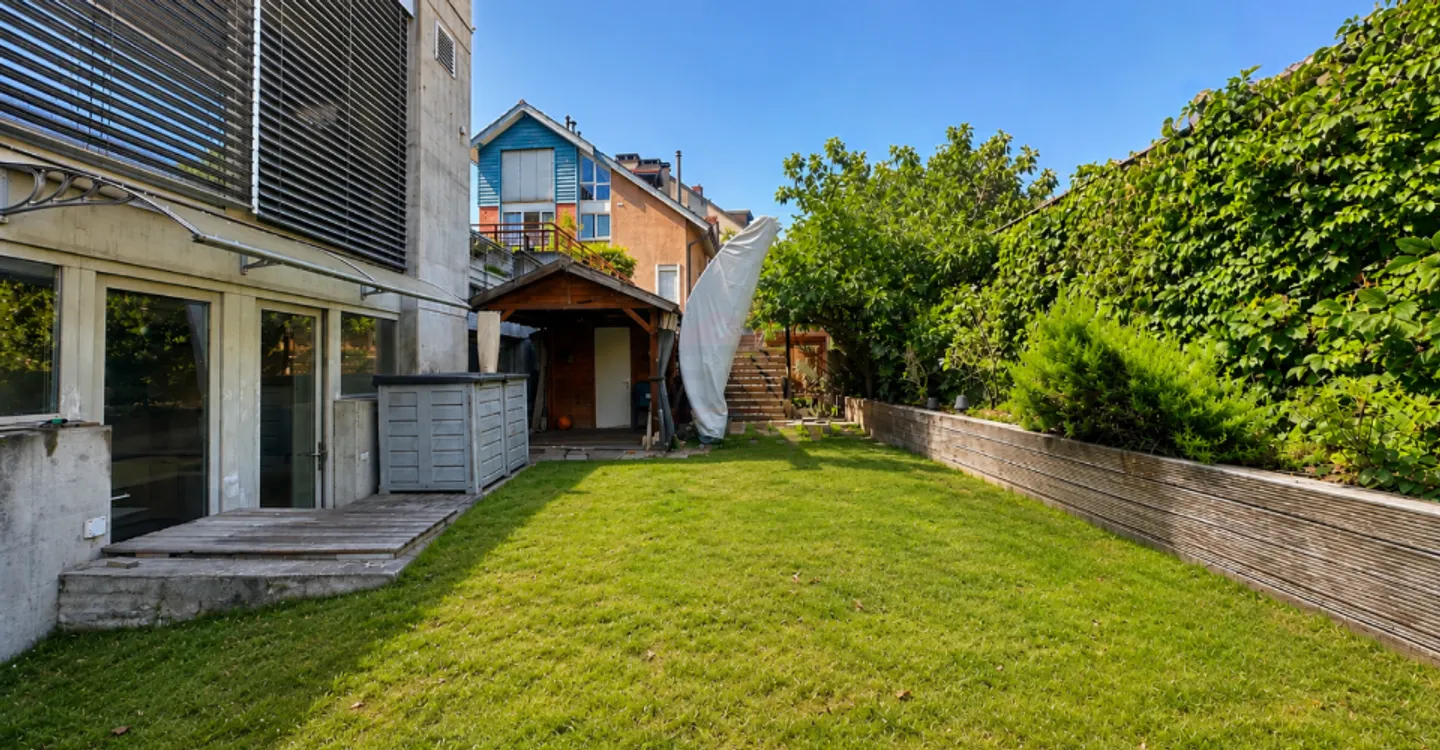 Rare in Plan-les-Ouates? 6-room duplex of 133m² with private garden - Photo 7 of 11