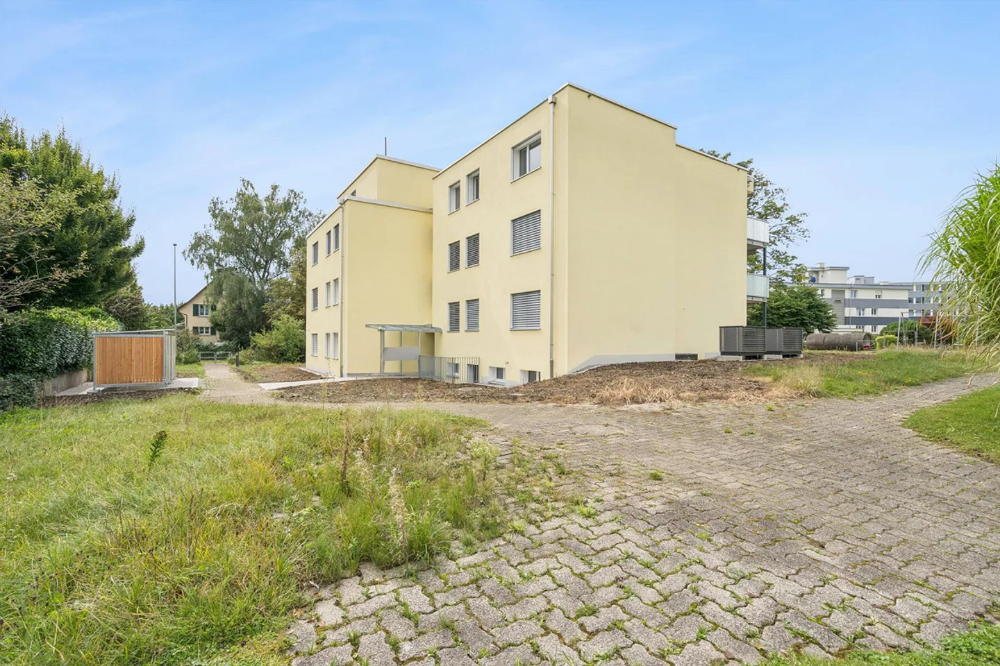 Spacious 5.5-room penthouse apartment with 50m2 terrace near the lake - Photo 26 of 26