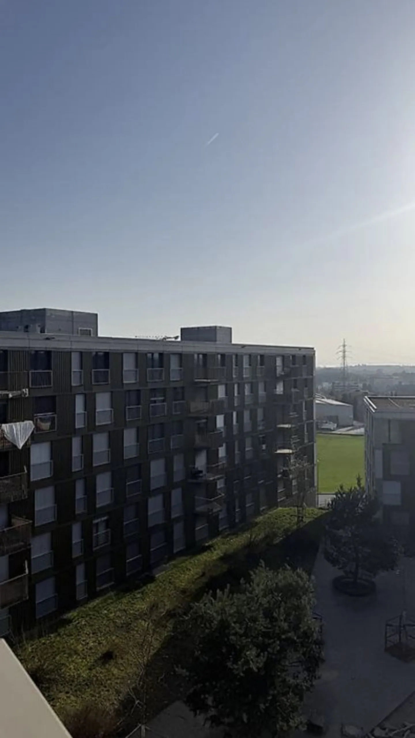 Bright 3.5 Room Apartment - Photo 12 of 13