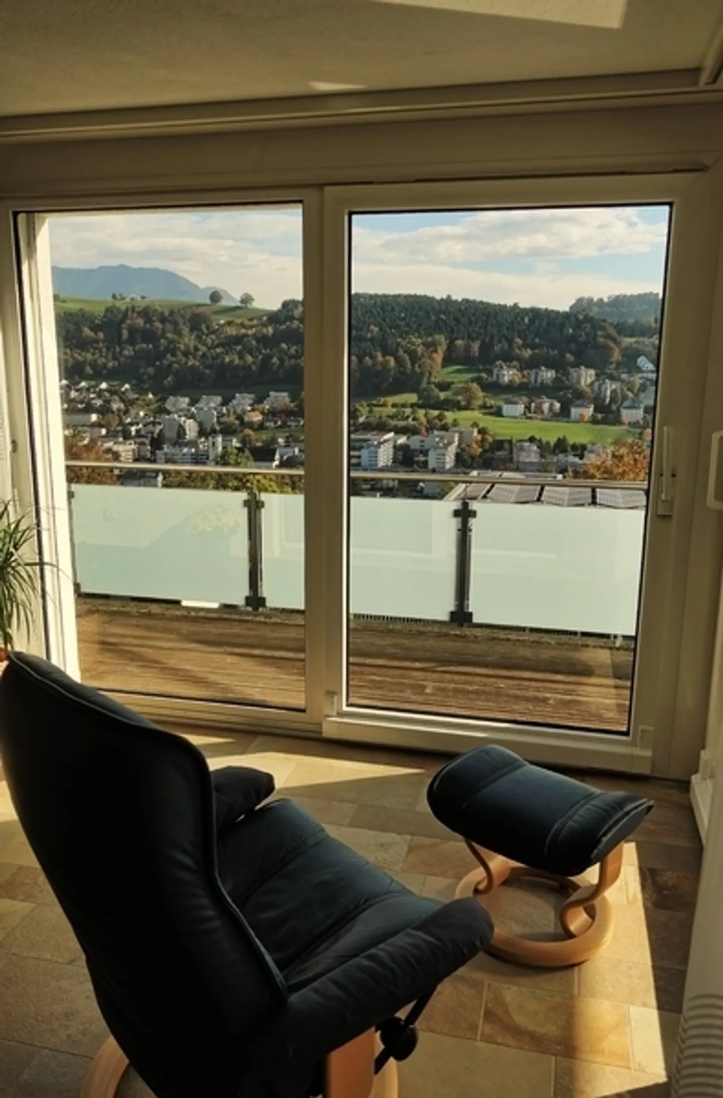 Appartement 3.5 pièces ensoleillé - Photo 4 sur 6